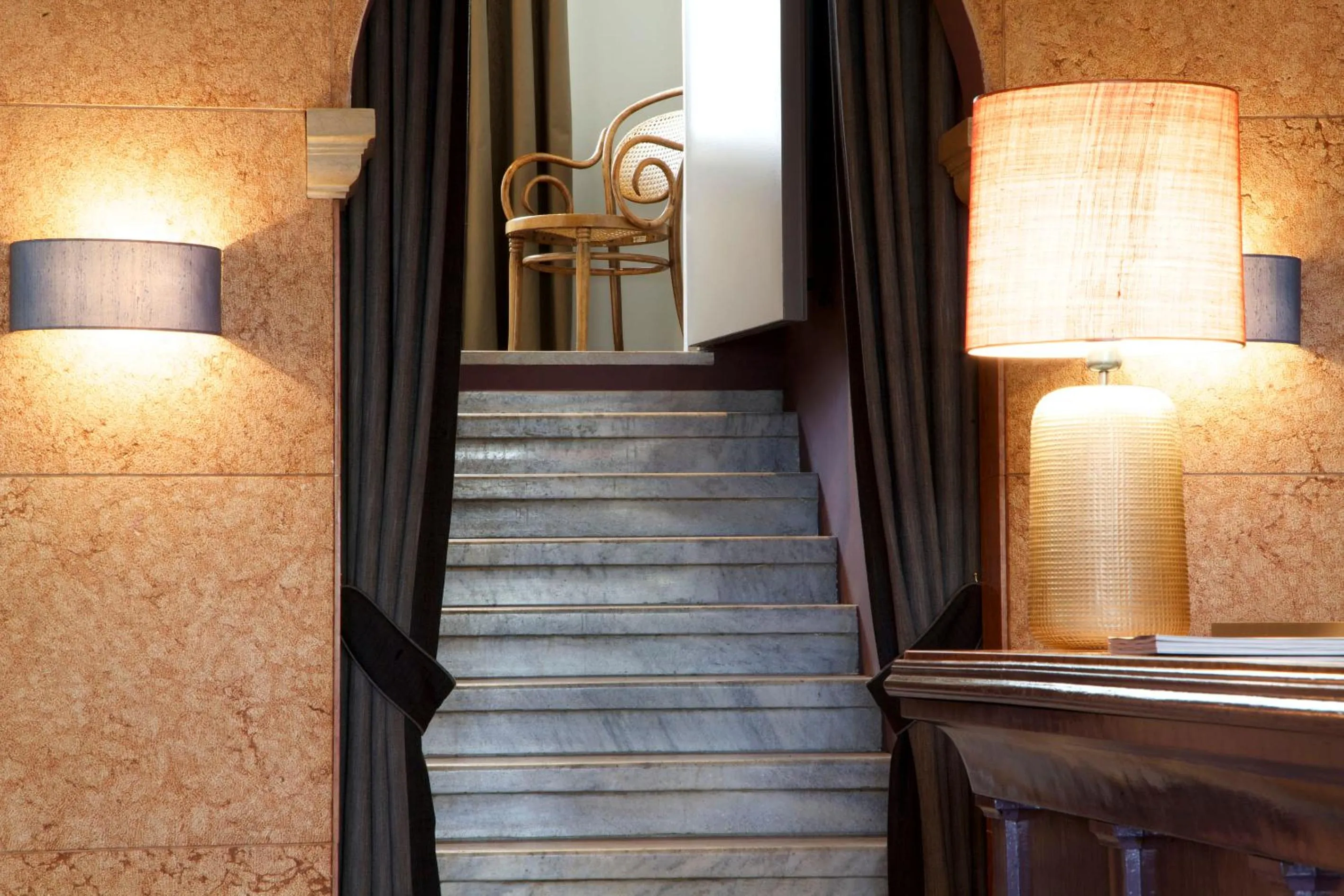 Lobby or reception in Das REGINA Boutiquehotel