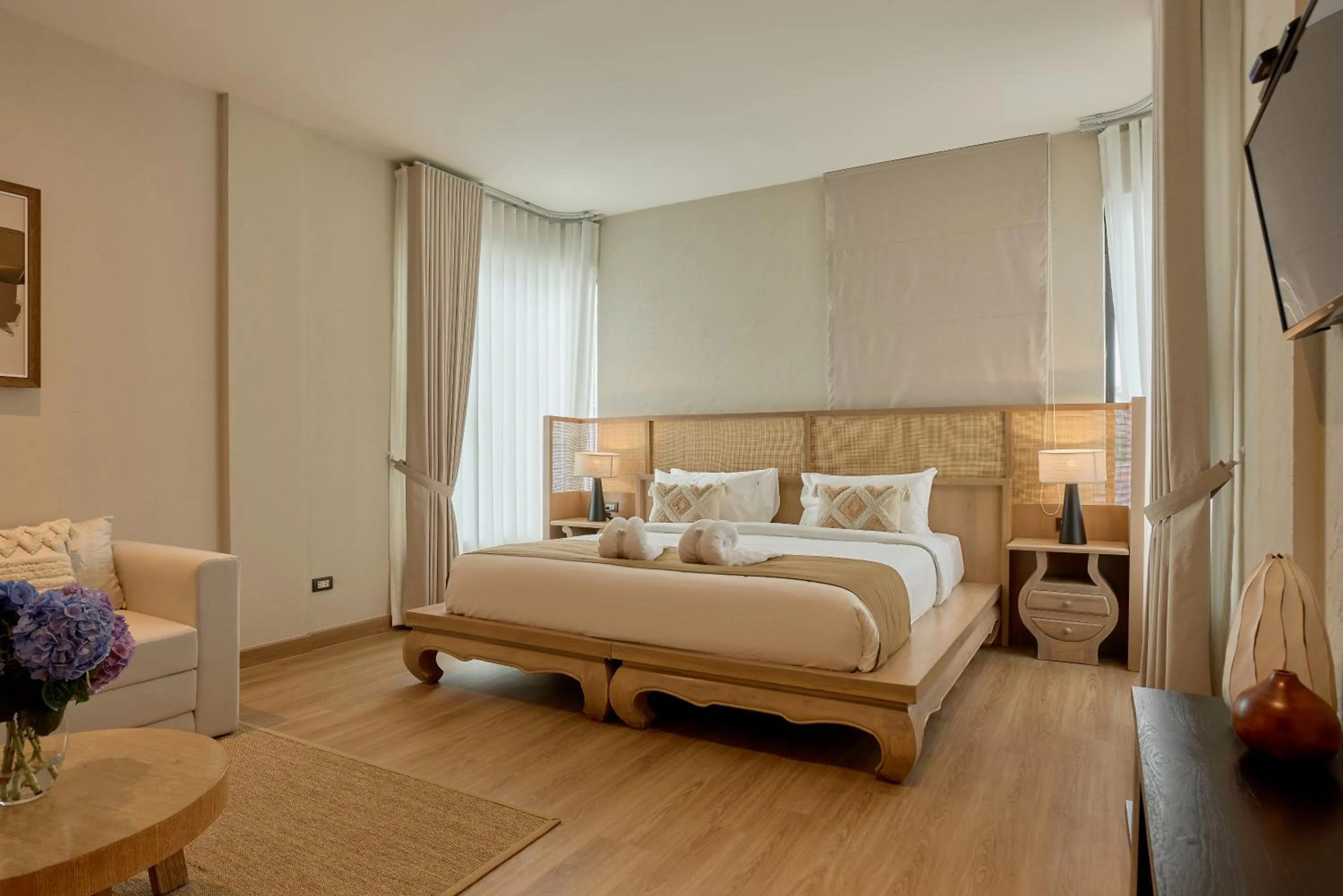Photo of the whole room, Bed in Ten Boutique Hotel Chiangmai