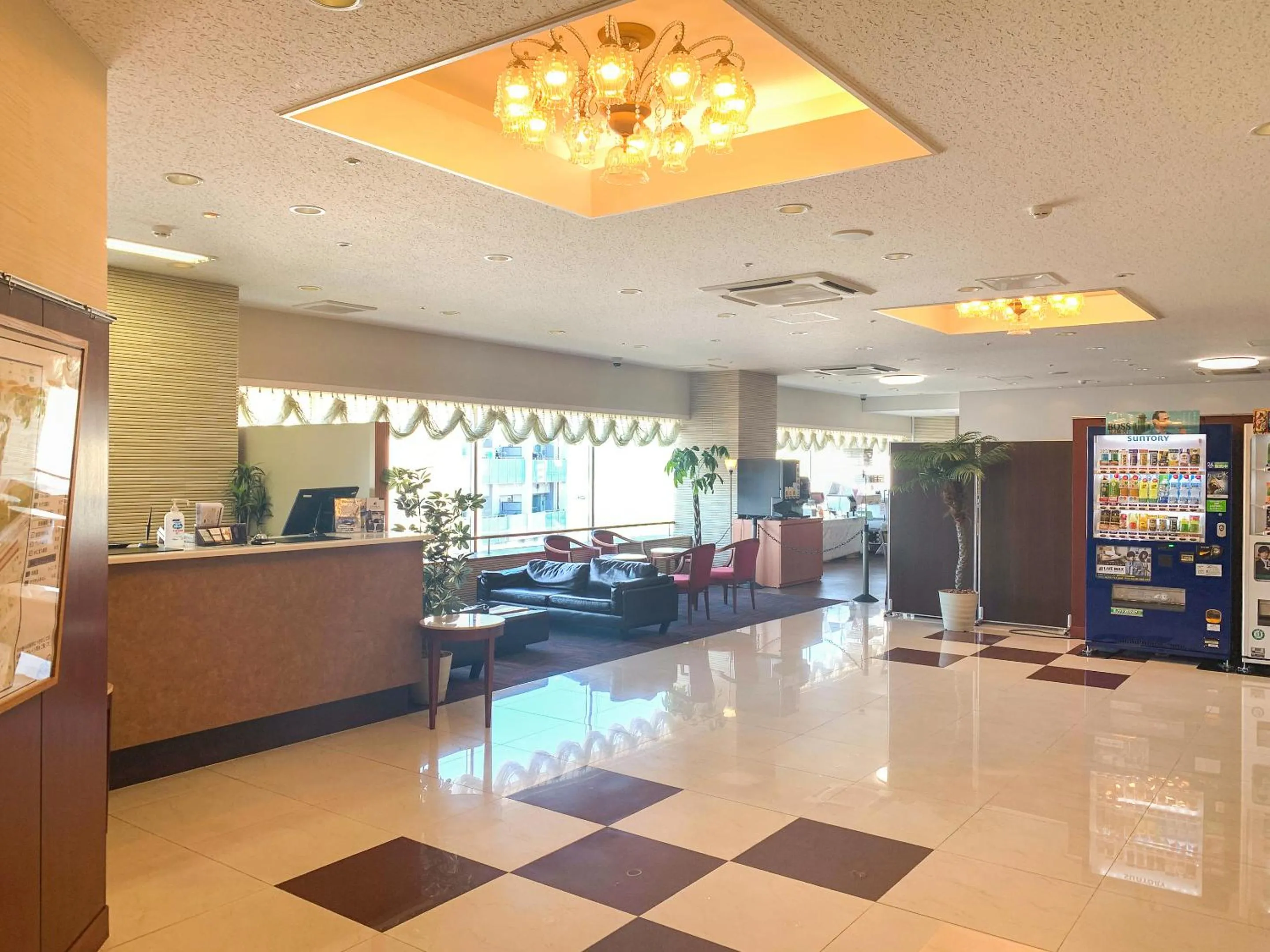 Lobby or reception in HOTEL LiVEMAX BUDGET Hamamatsu-Ekimae