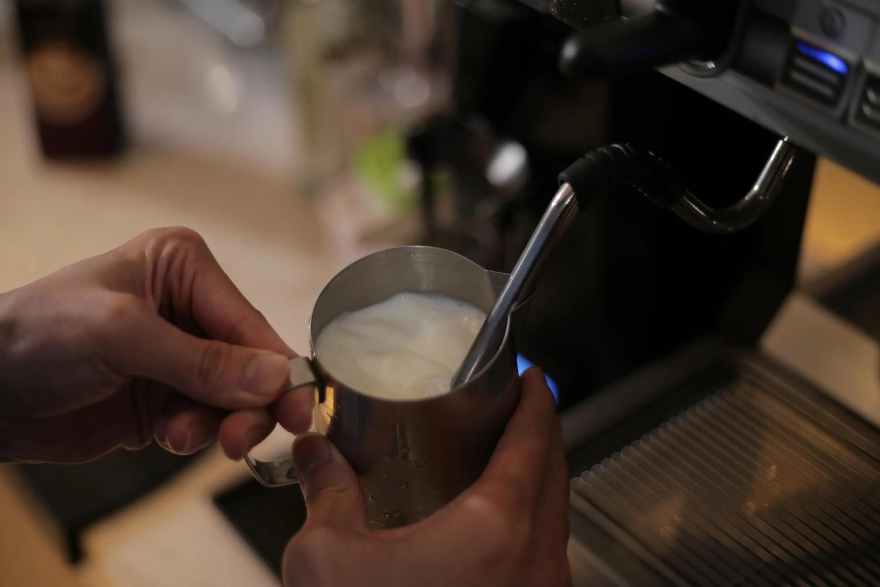 Coffee/tea facilities in Iconic Hotel