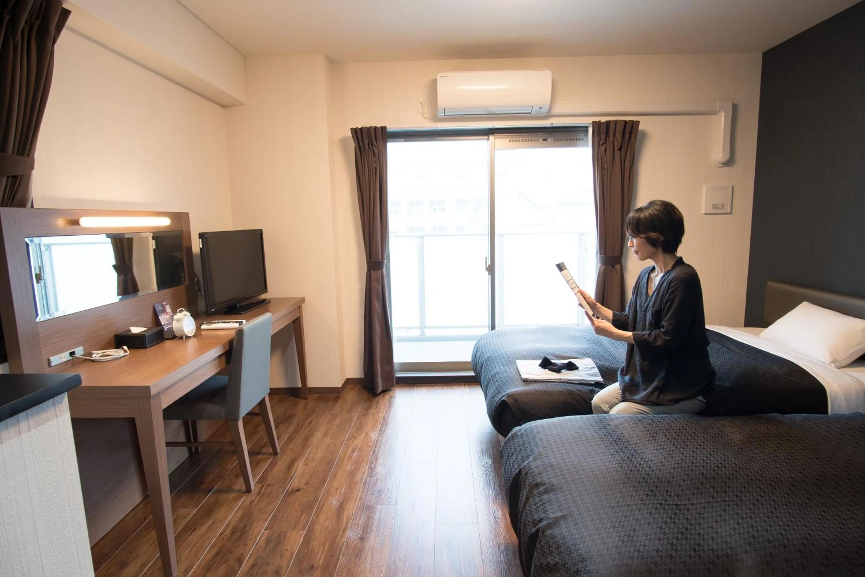 Bedroom, Bed in Hotel Trad