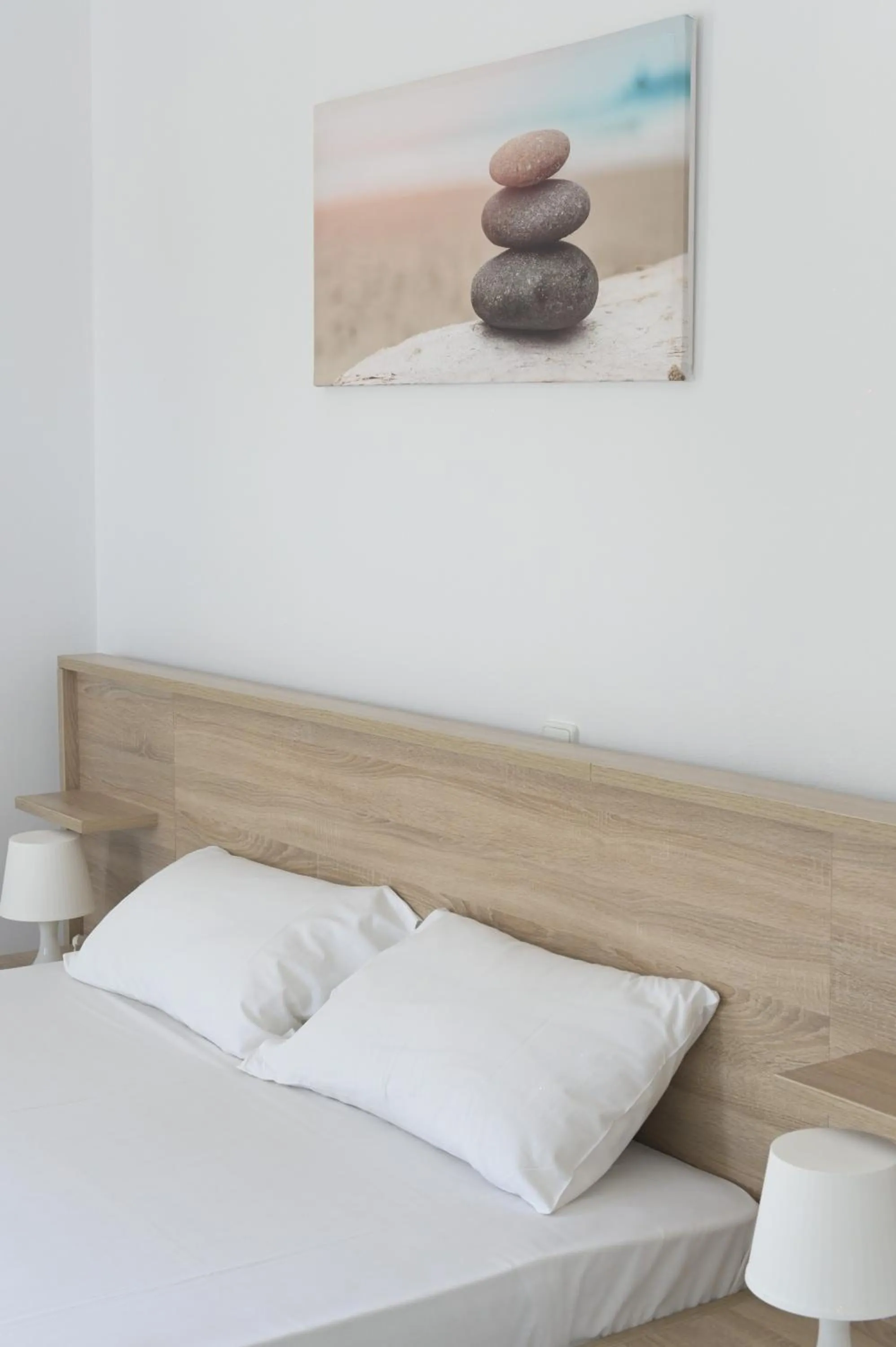 Bed in Nerina Studios Agios Nikitas