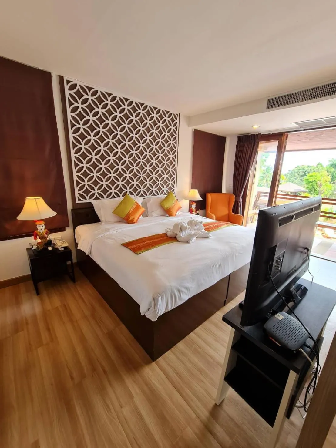 Photo of the whole room, Bed in Elegancy Resort Hua Hin