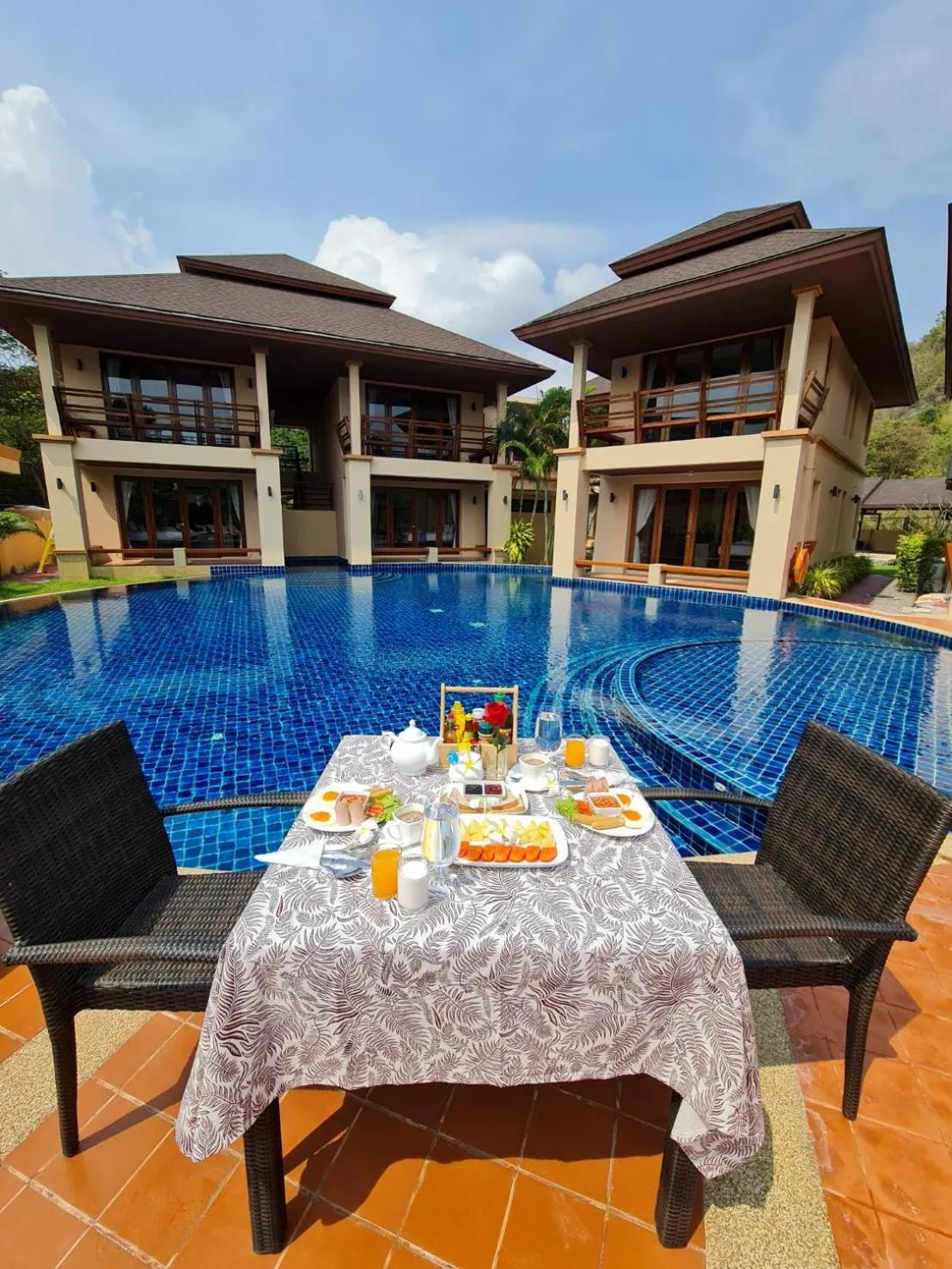 Breakfast in Elegancy Resort Hua Hin