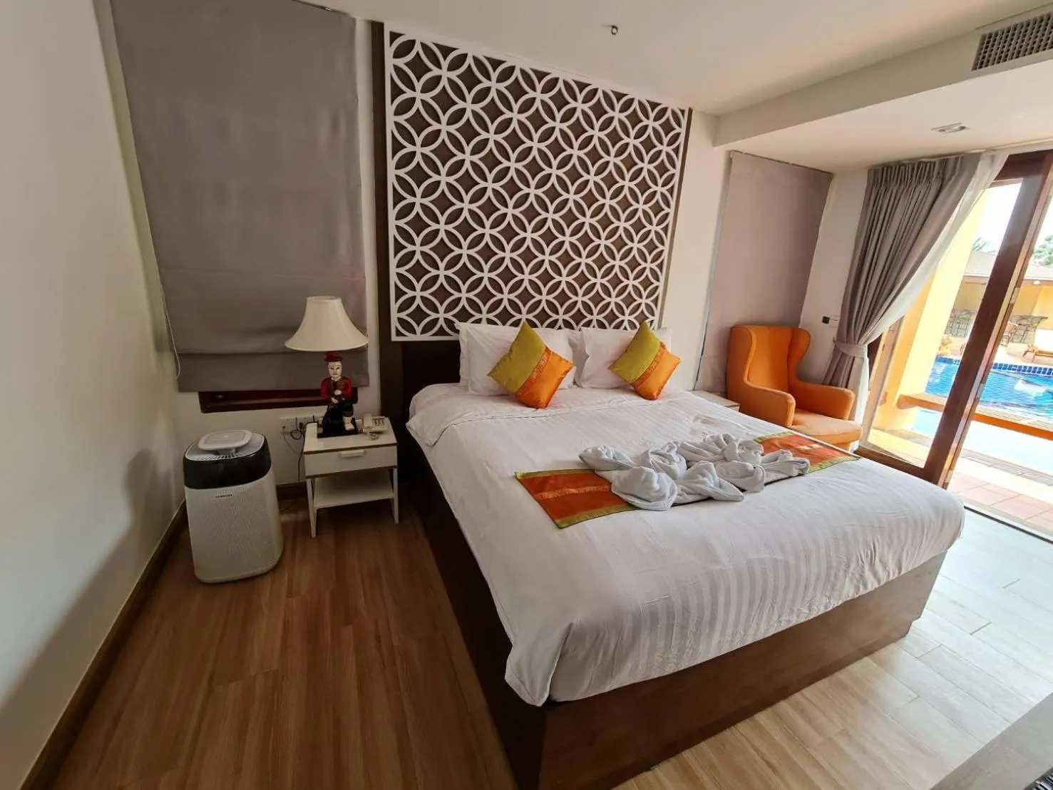 Bed in Elegancy Resort Hua Hin