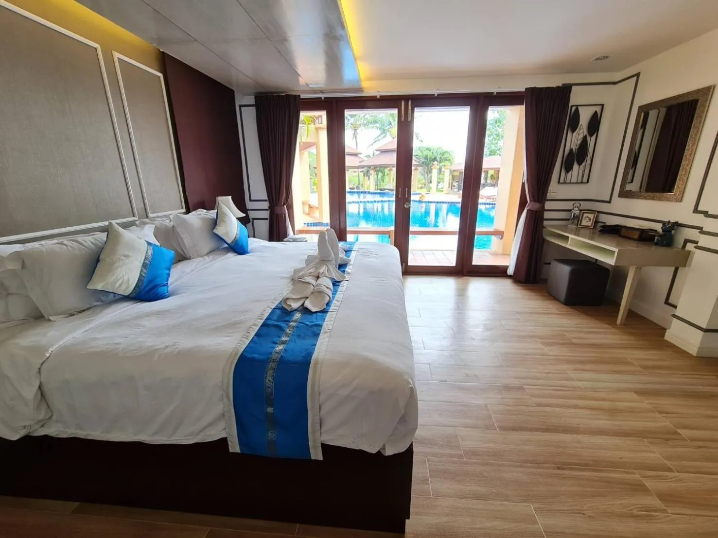 Photo of the whole room, Bed in Elegancy Resort Hua Hin