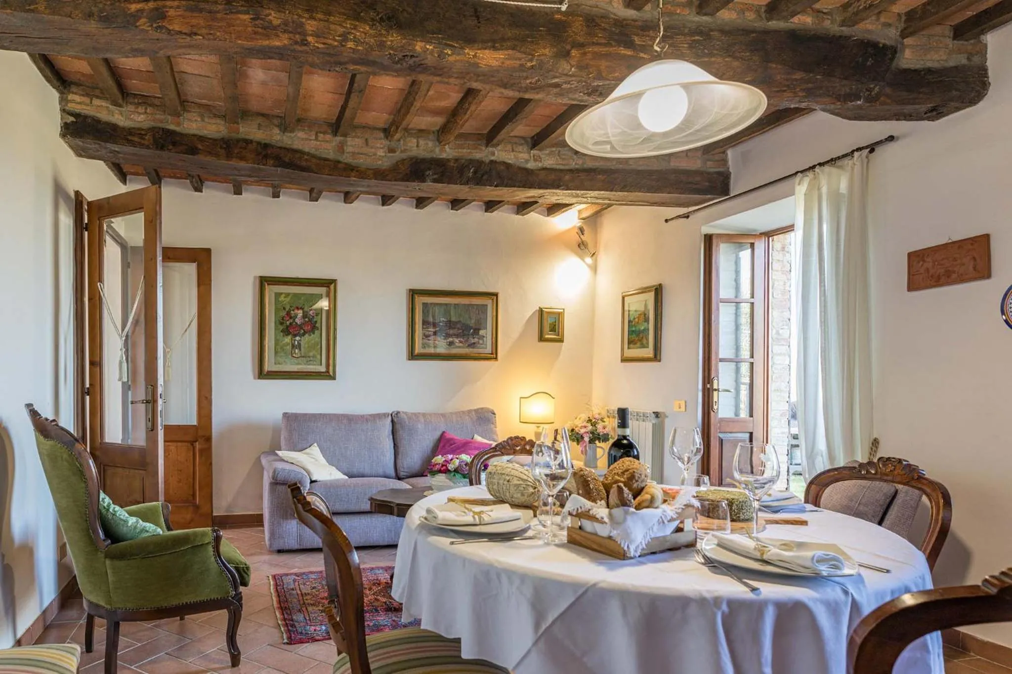 Dining area in Il Poderino