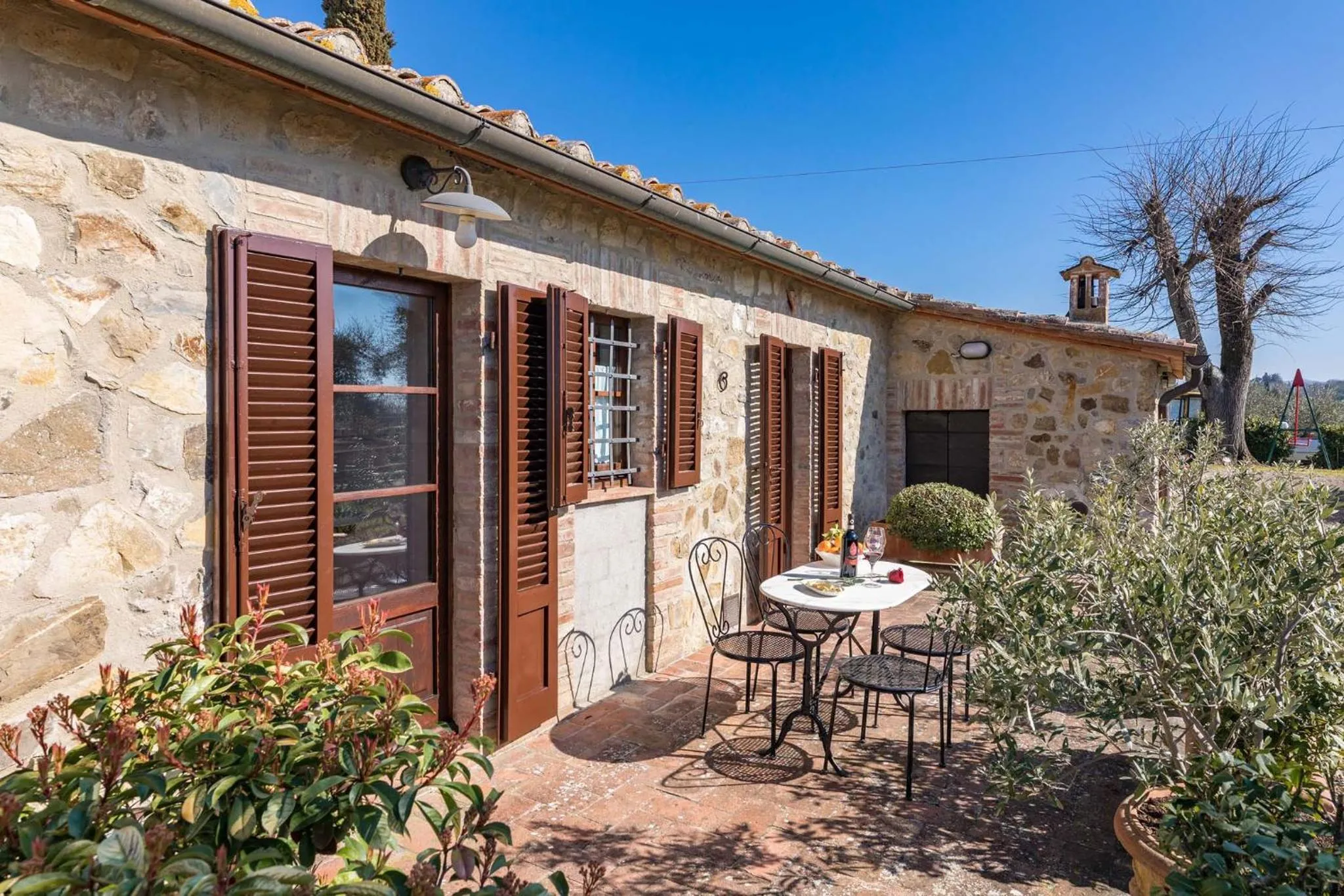 Property building in Il Poderino