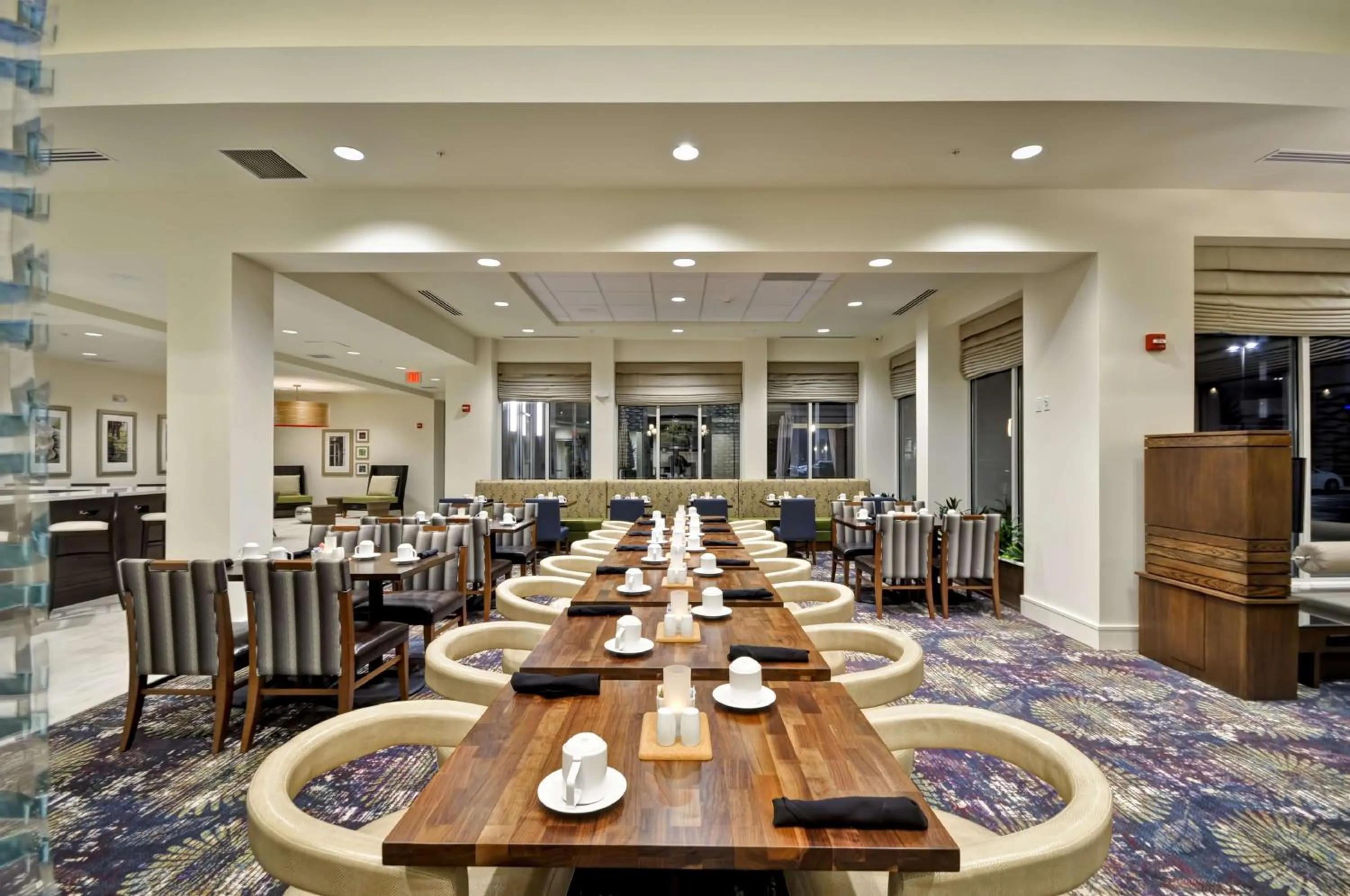 Restaurant/places to eat in Hilton Garden Inn Detroit Troy