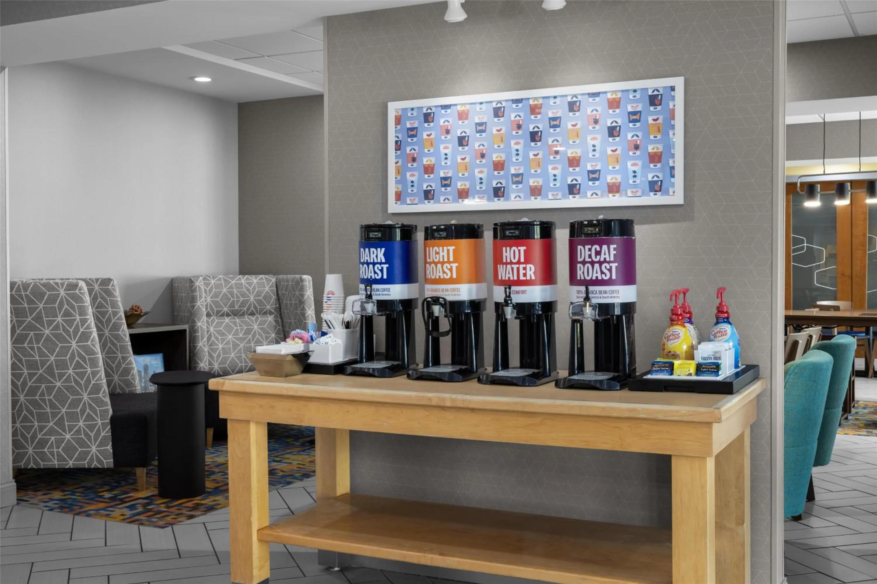 Dining area in Hampton Inn Lexington Medical Center, KY