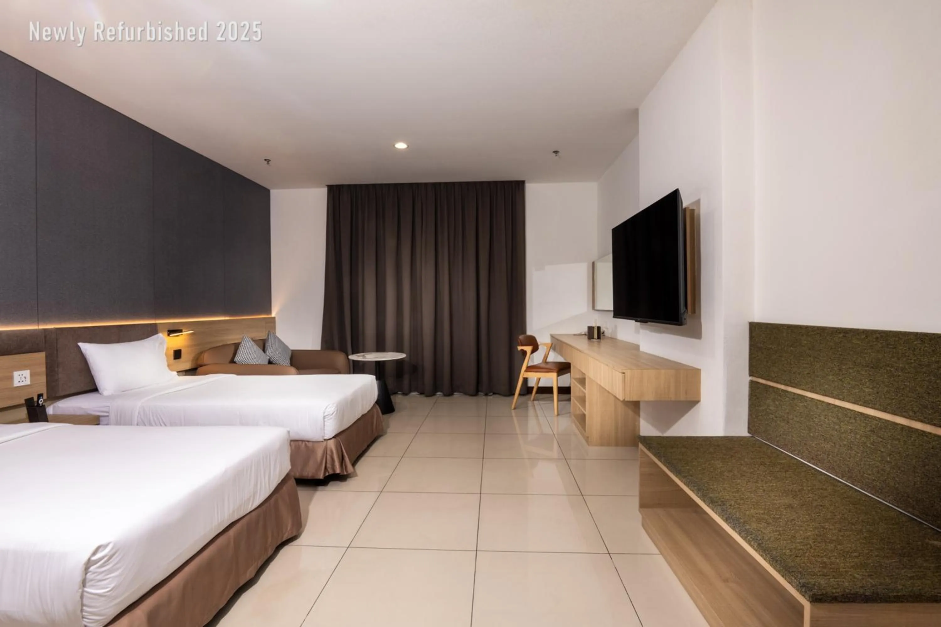 Bed in One Pacific Hotel and Serviced Apartments
