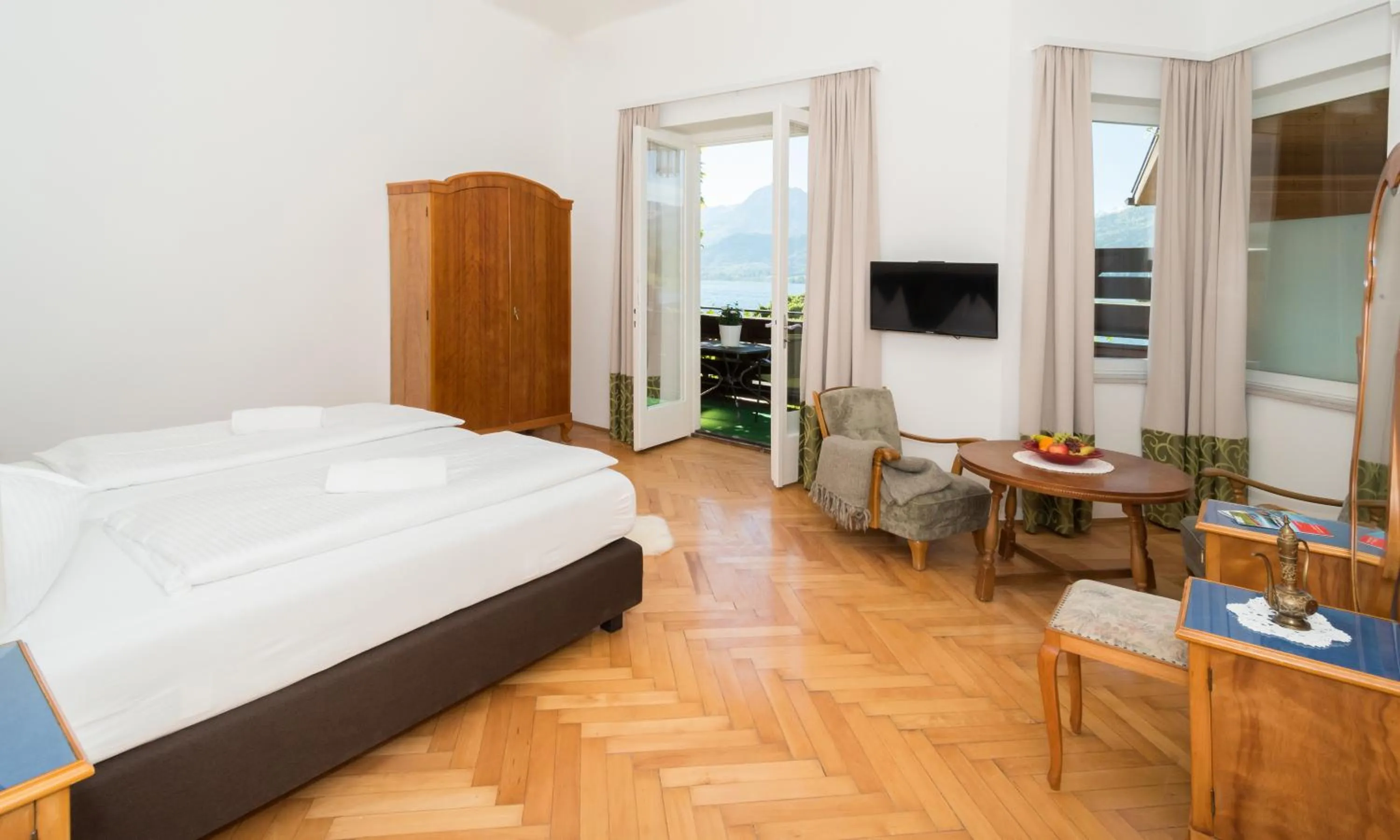 Photo of the whole room, Bed in Seehaus Familie Leifer