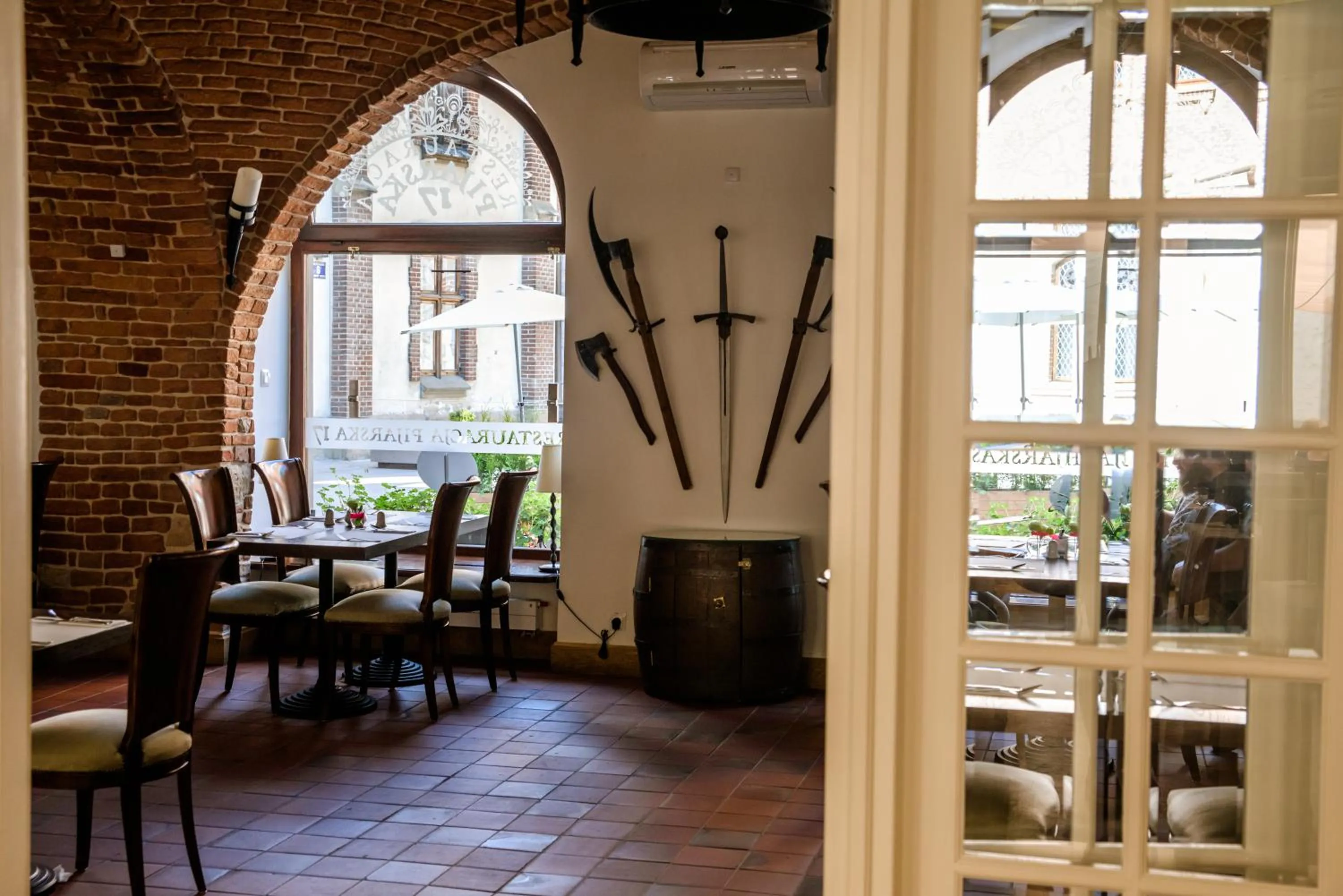 Restaurant/places to eat in Hotel Polski Pod Białym Orłem