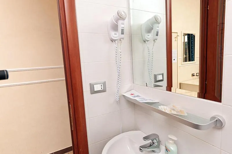 Bathroom in Cesar Palace Guesthouse