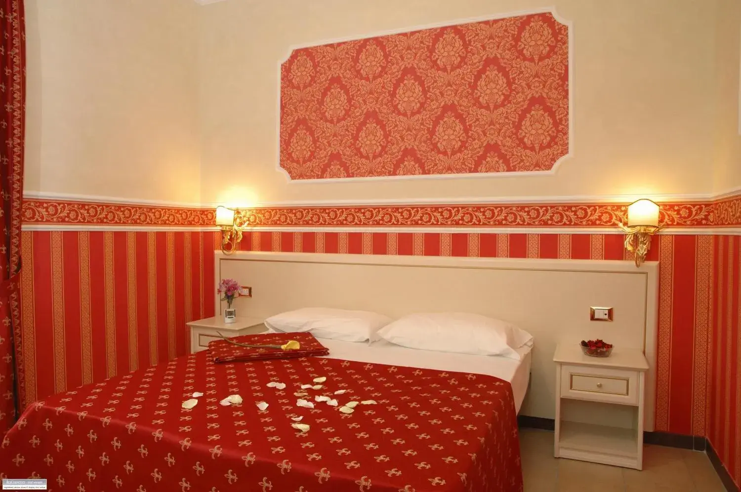 Photo of the whole room, Bed in Cesar Palace Guesthouse Photo of the whole room, Bed in Cesar Palace Guesthouse