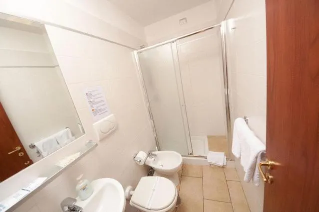 Bathroom in Cesar Palace Guesthouse