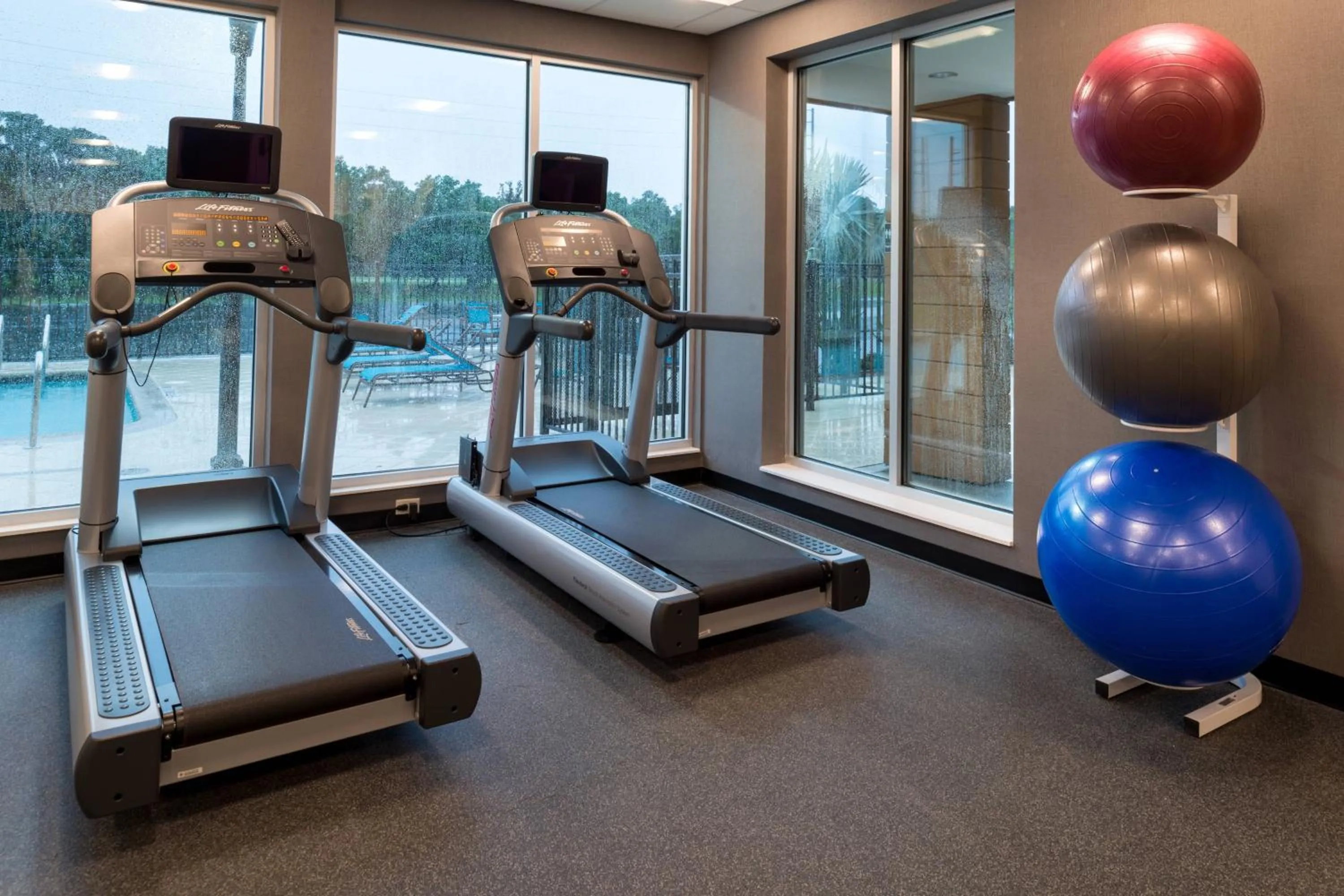 Fitness centre/facilities in Fairfield Inn & Suites by Marriott Orlando East/UCF Area