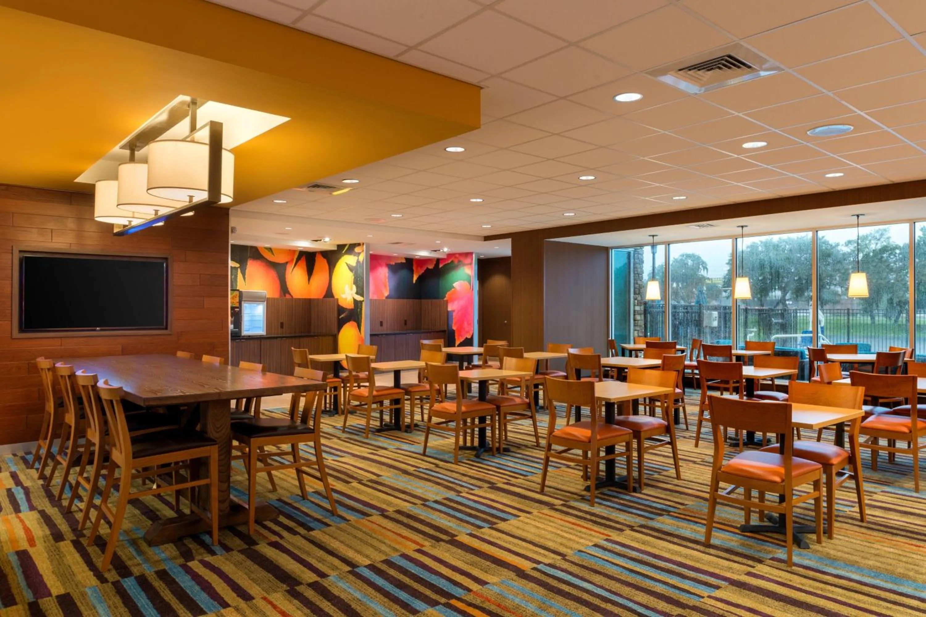 Lobby or reception in Fairfield Inn & Suites by Marriott Orlando East/UCF Area