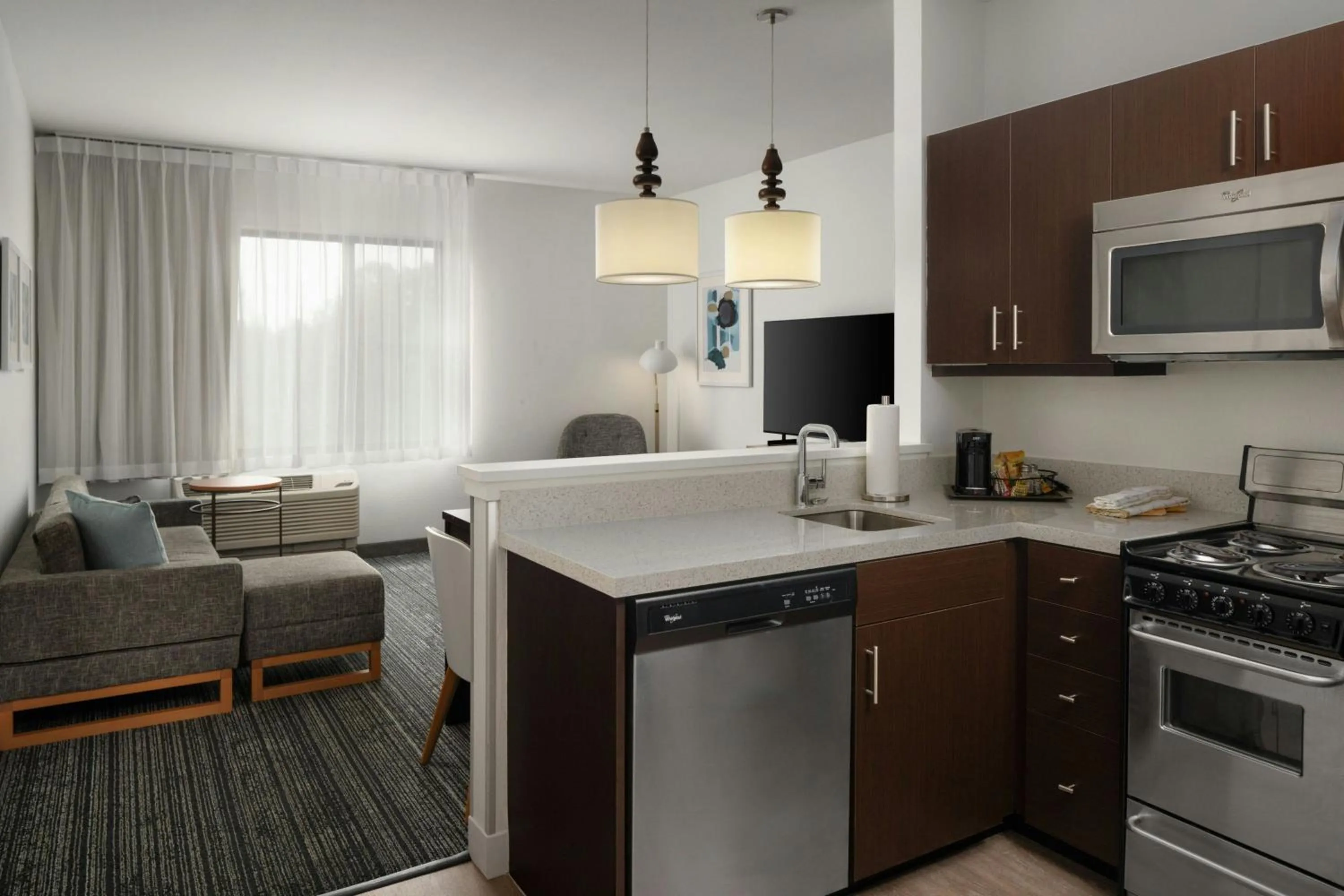 Kitchen or kitchenette in TownePlace Suites by Marriott Swedesboro Logan Township