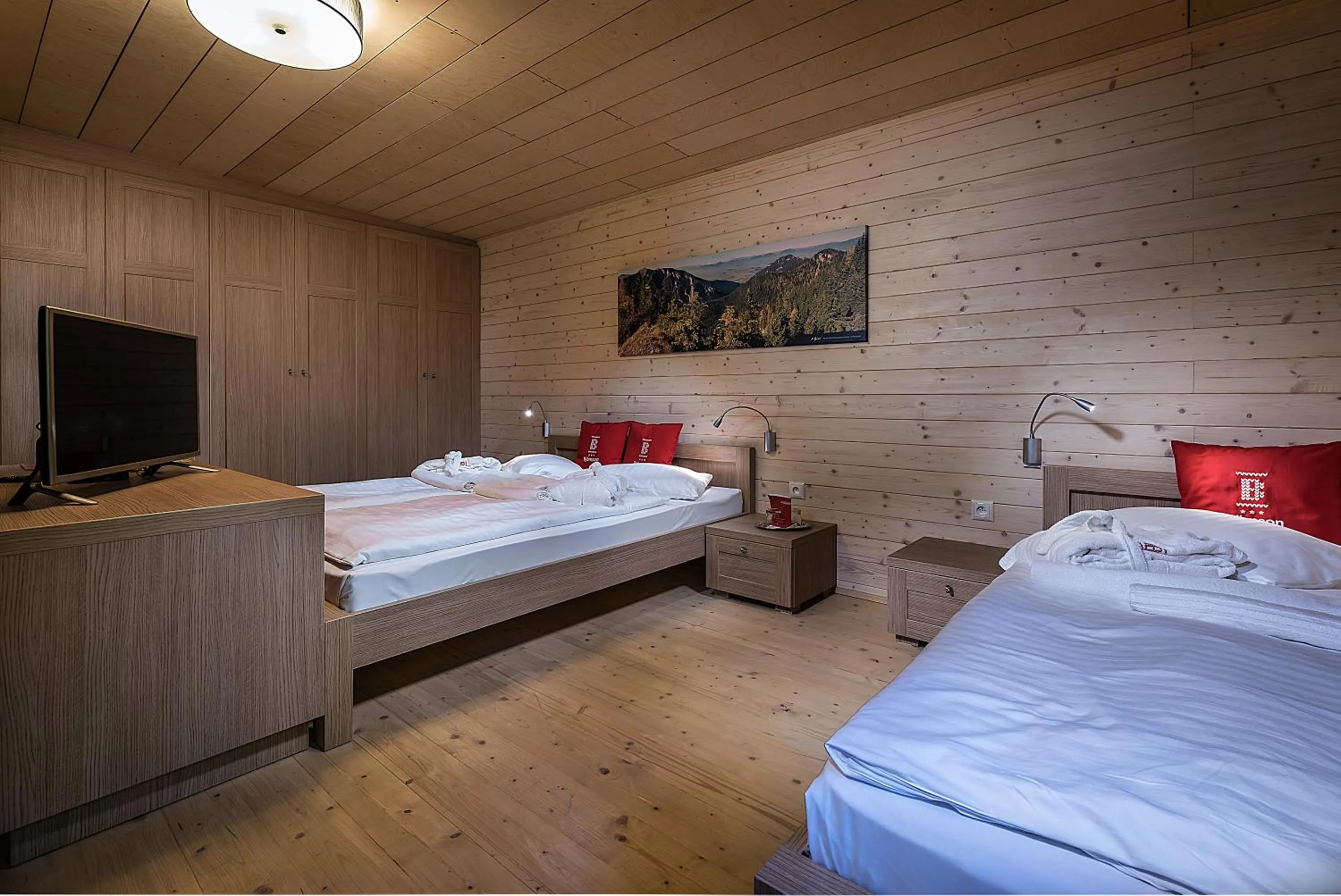 Property building, Bed in Hotel Björnson & Björnson TREE HOUSES Jasná