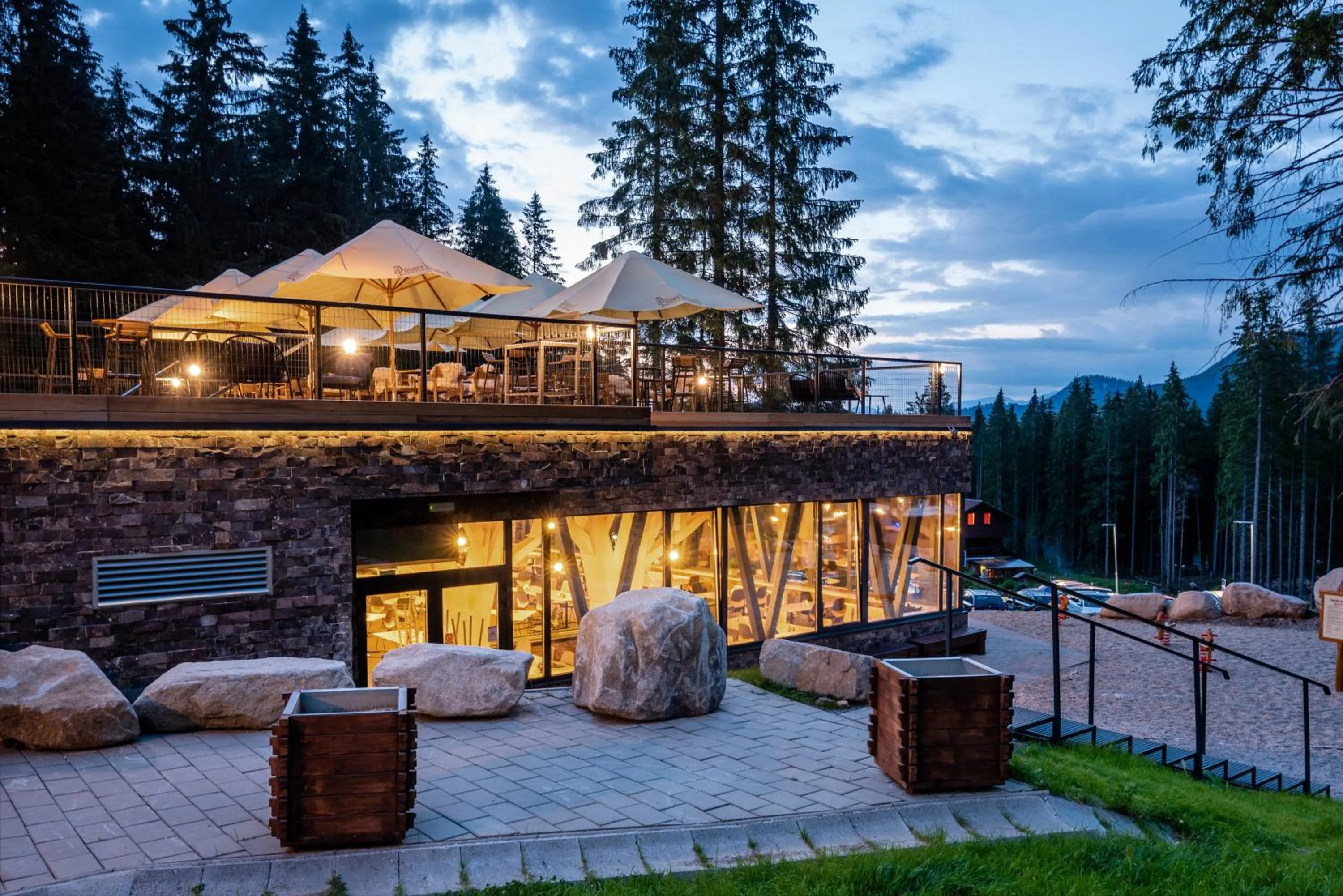 Restaurant/places to eat in Hotel Björnson & Björnson TREE HOUSES Jasná