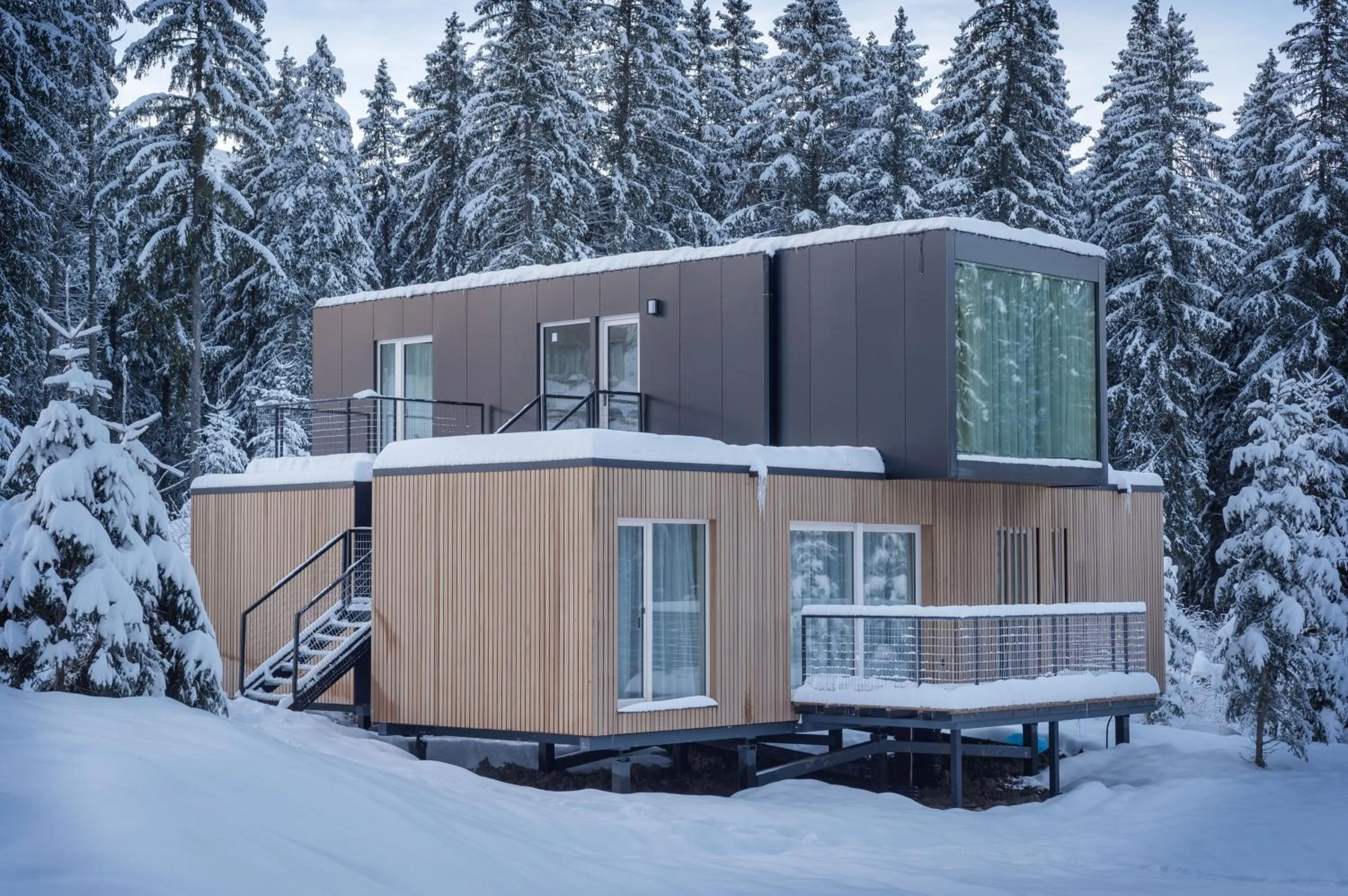 Property building in Hotel Björnson & Björnson TREE HOUSES Jasná