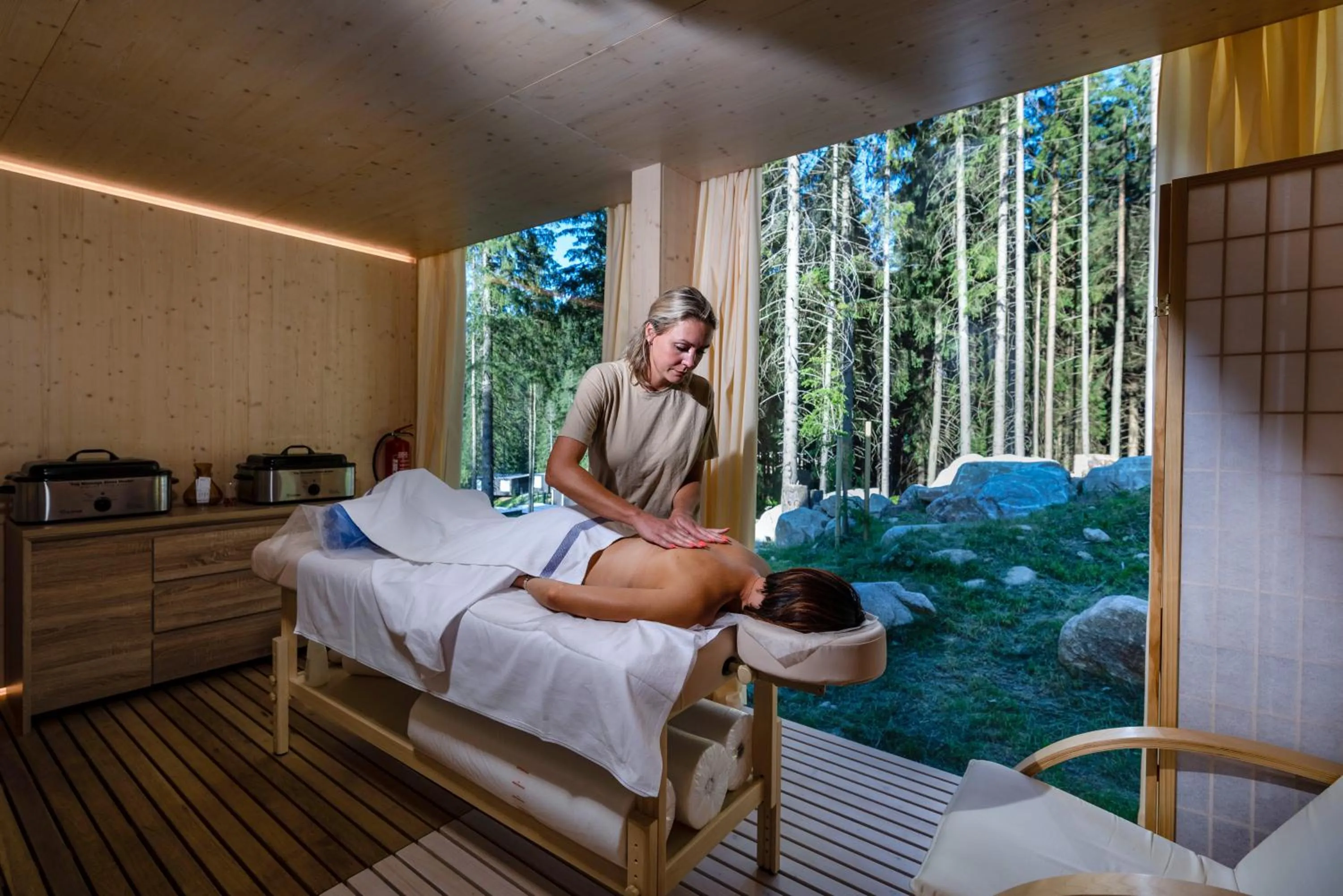 Massage in Hotel Björnson & Björnson TREE HOUSES Jasná