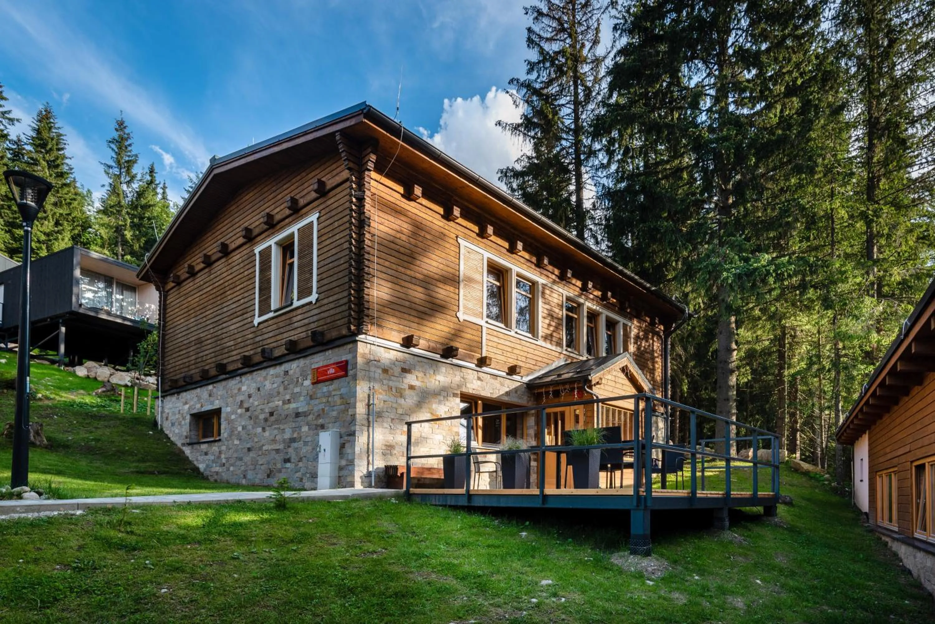 Property building in Hotel Björnson & Björnson TREE HOUSES Jasná