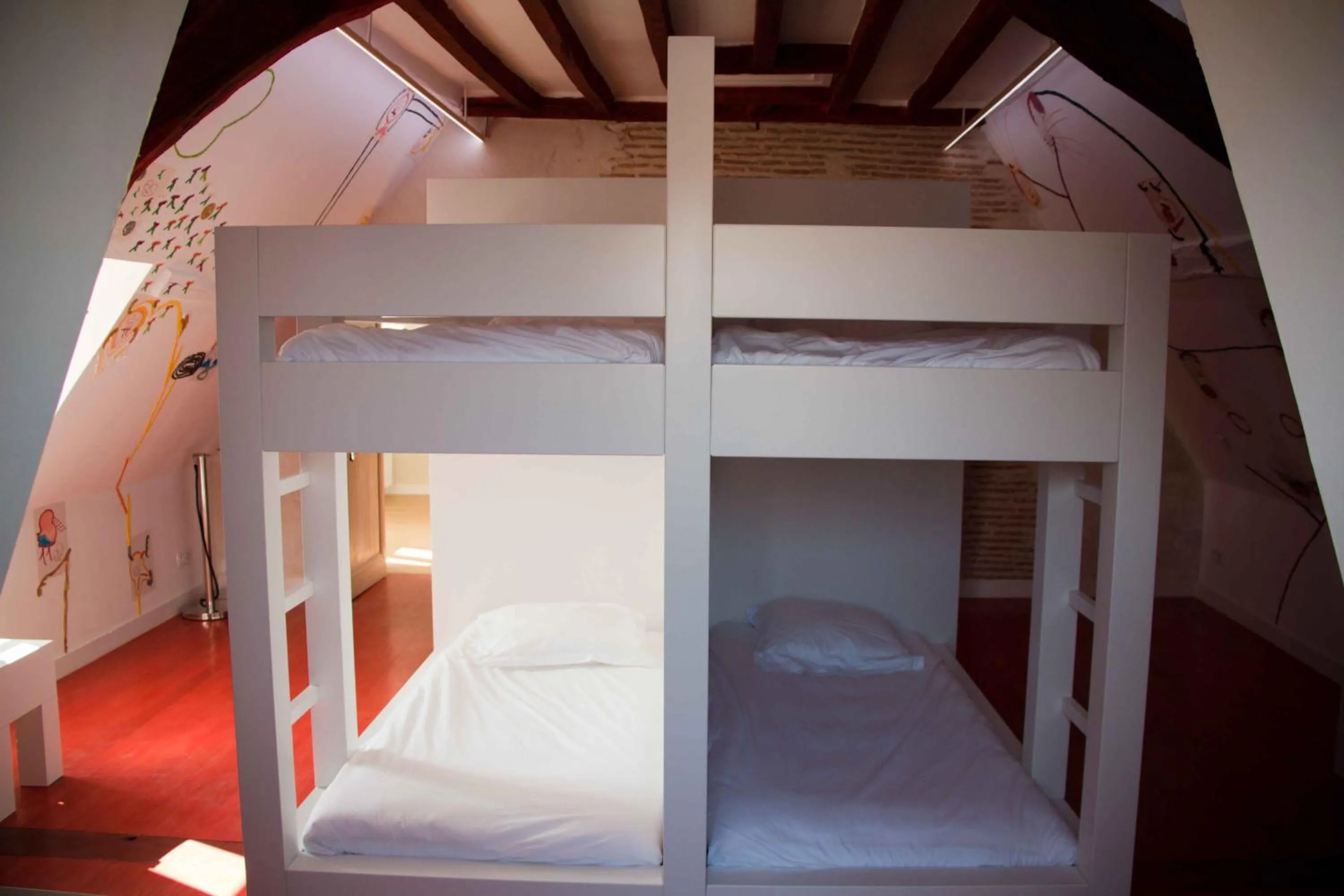 Bed in Surprenantes - Château du Pé