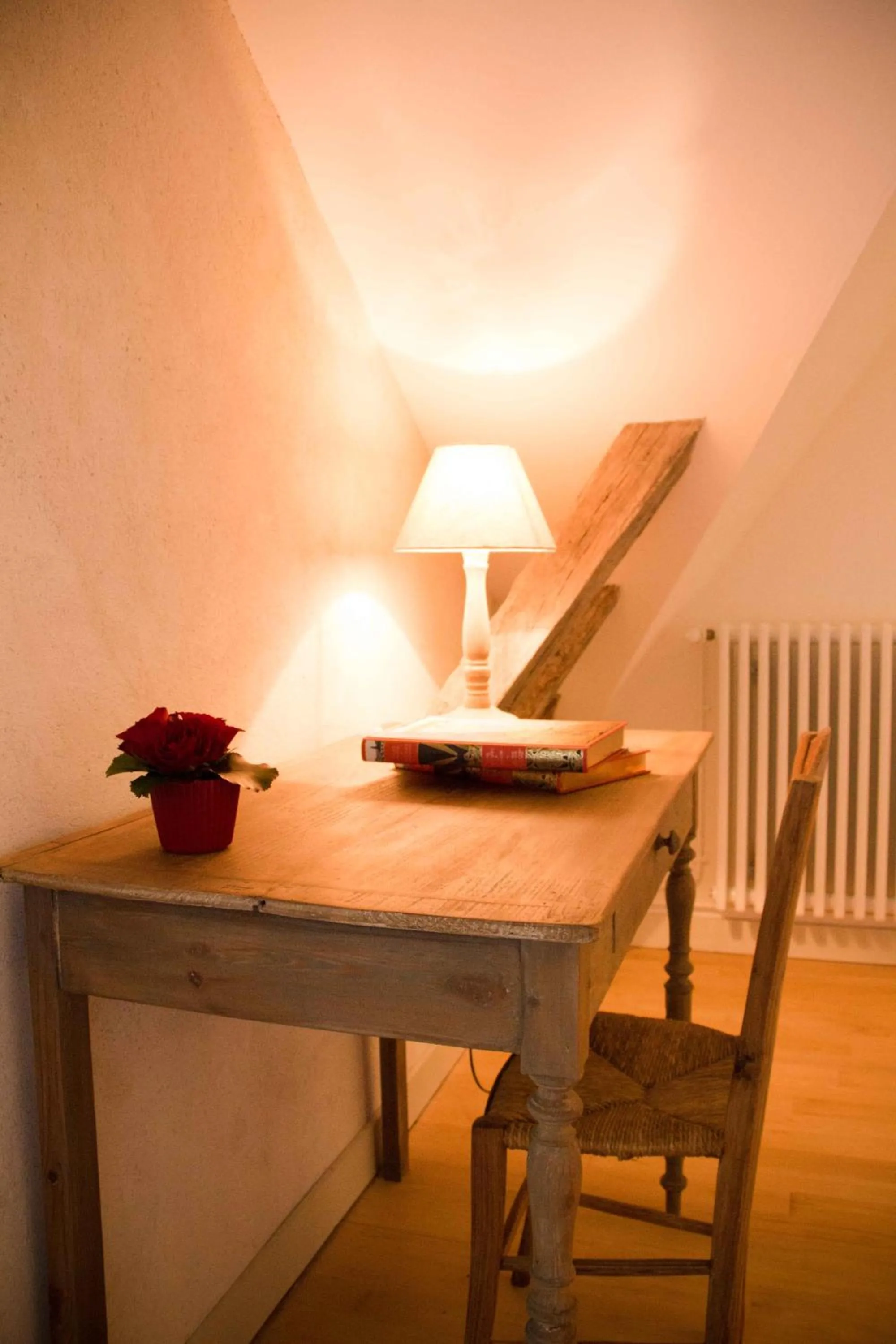 Decorative detail in Surprenantes - Château du Pé