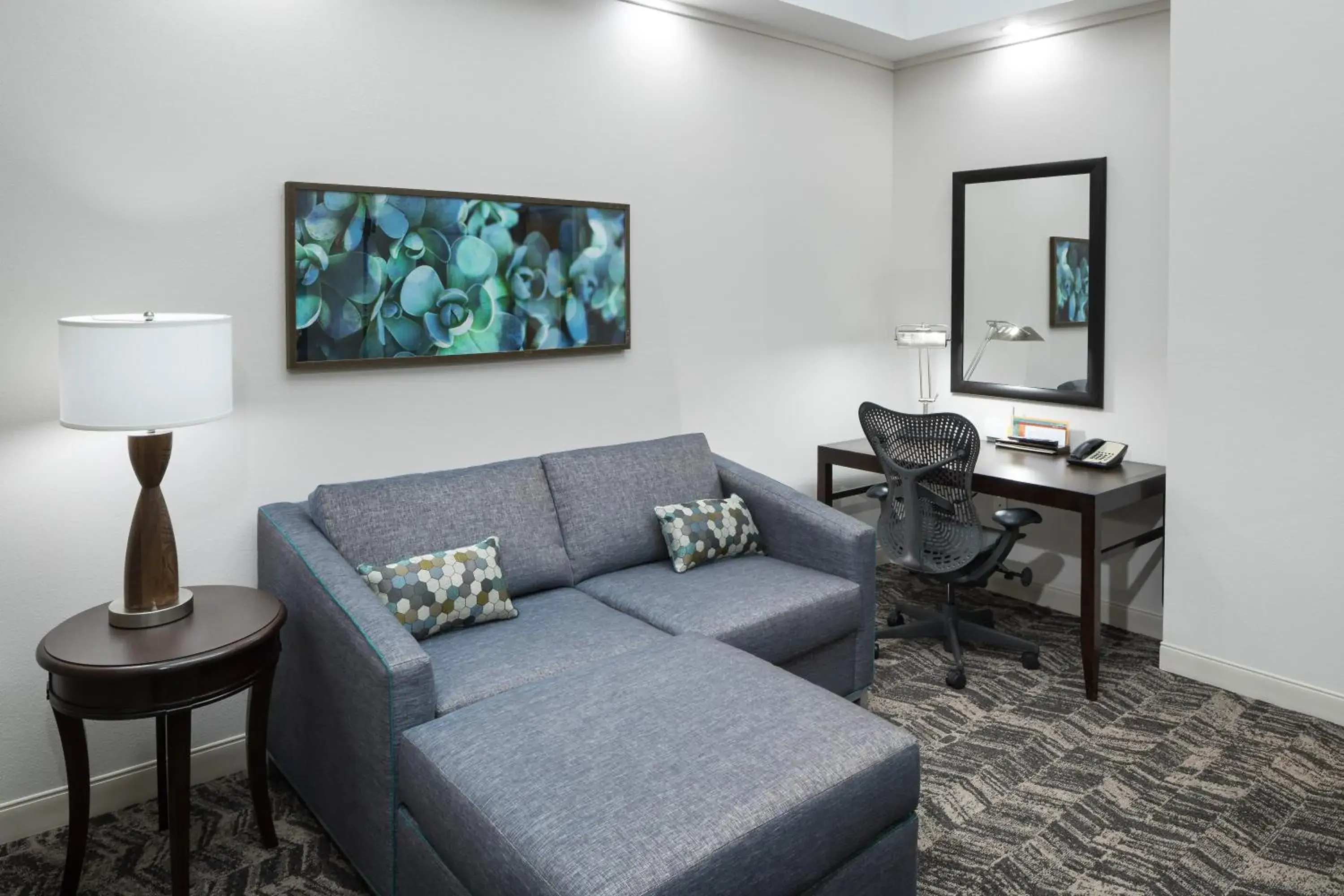 Junior King Suite with Seating Area in Hilton Garden Inn Dothan Junior King Suite with Seating Area in Hilton Garden Inn Dothan