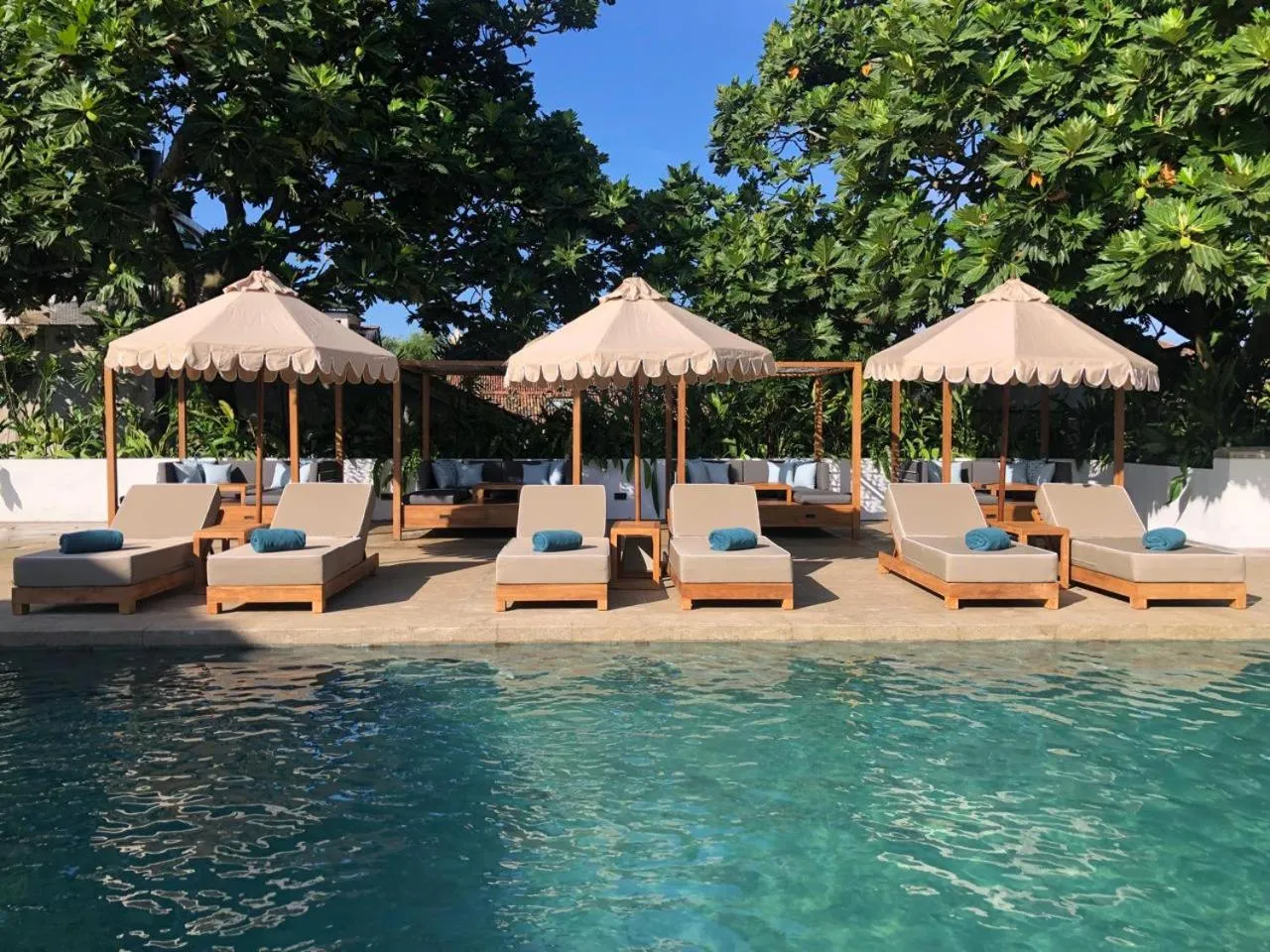 Swimming pool in Fort Bazaar