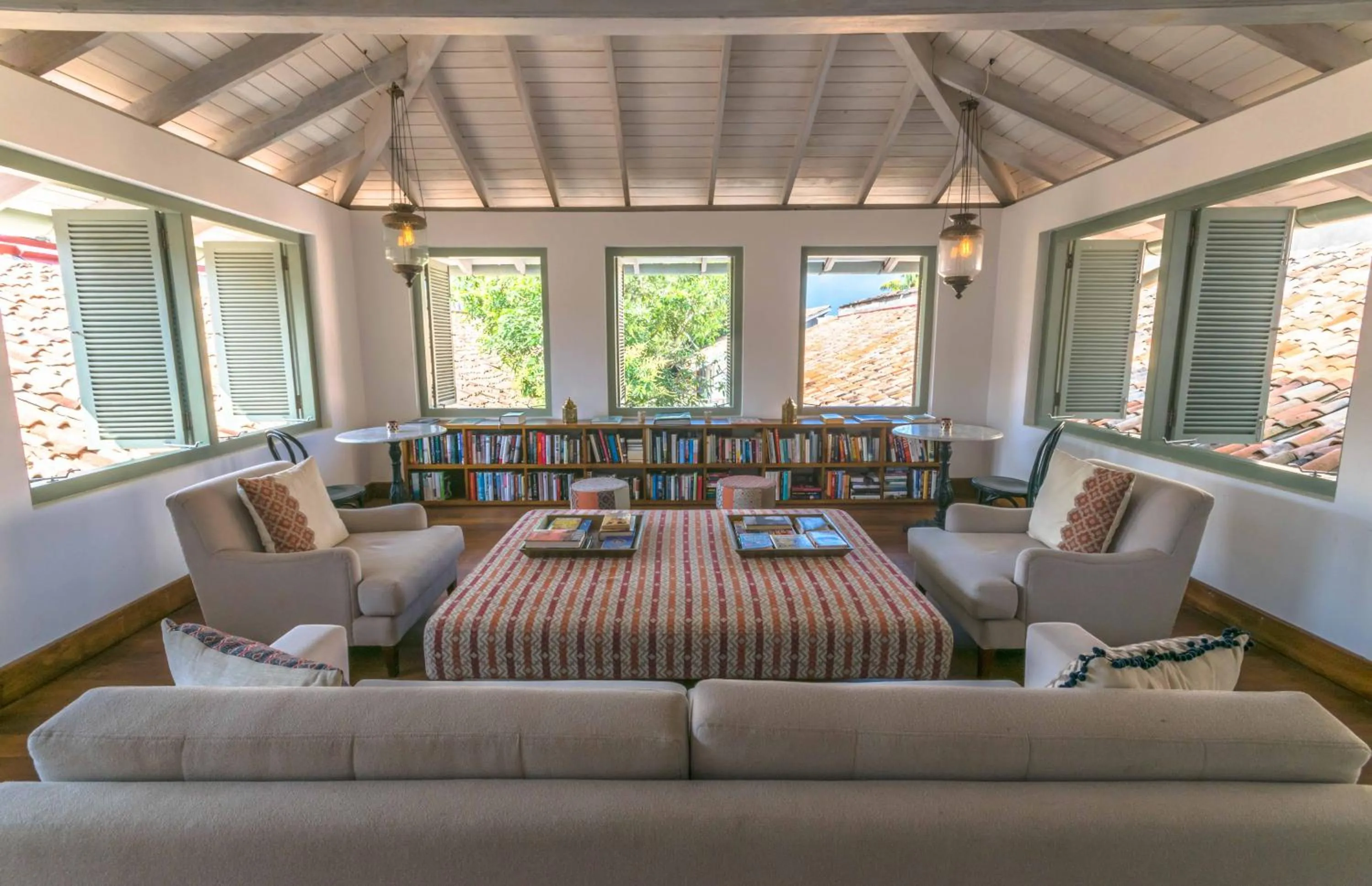 Library in Fort Bazaar