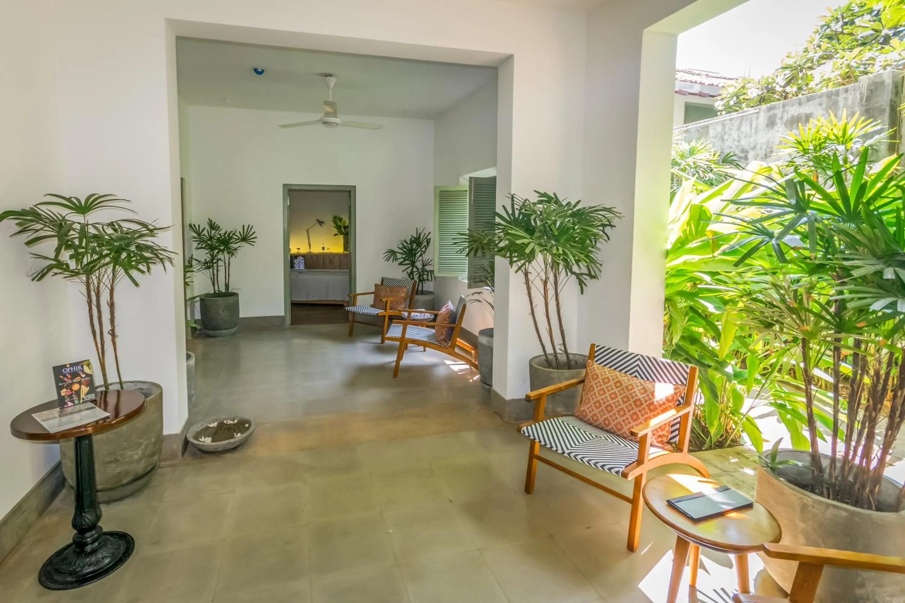 Area and facilities in Fort Bazaar