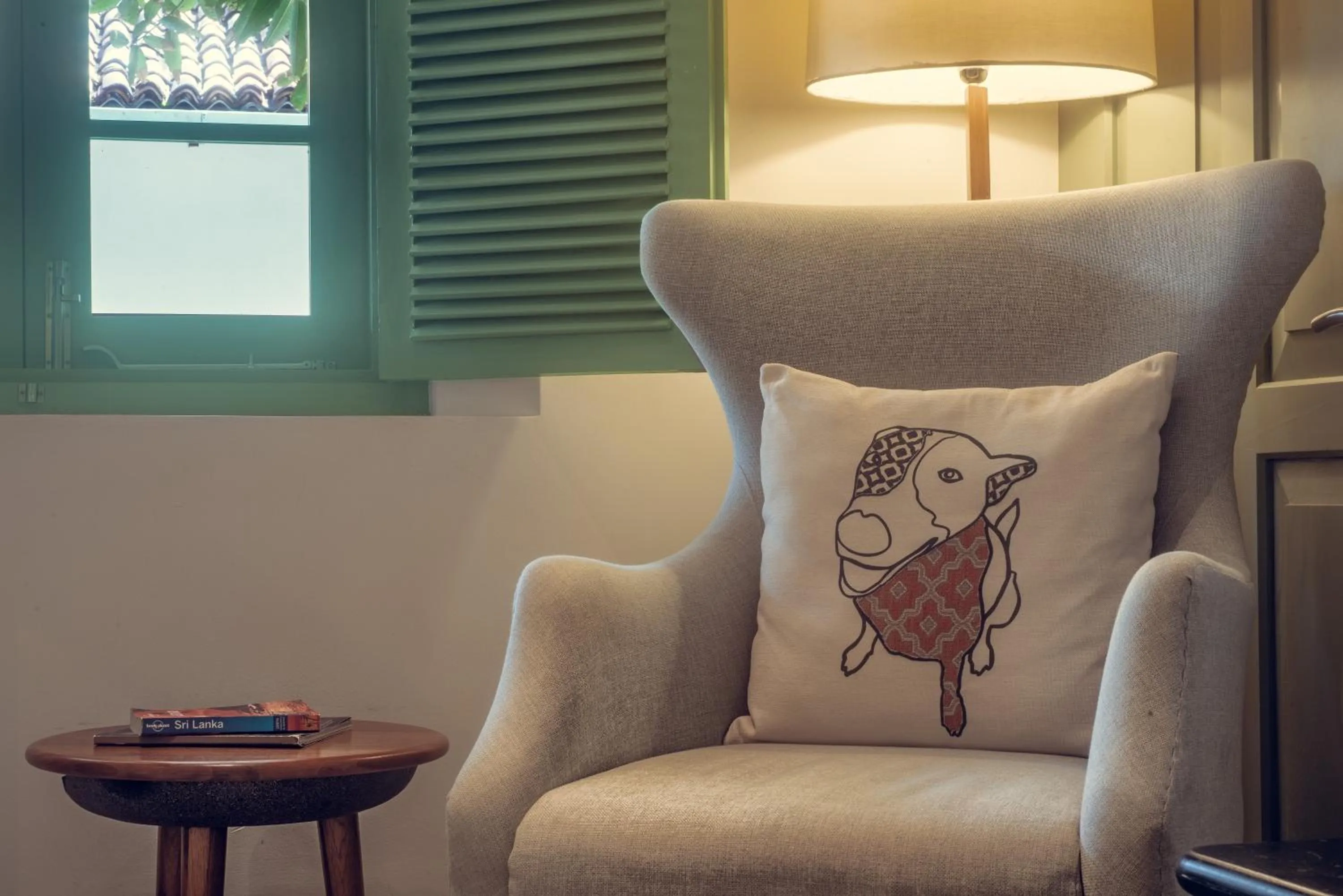 Seating area in Fort Bazaar