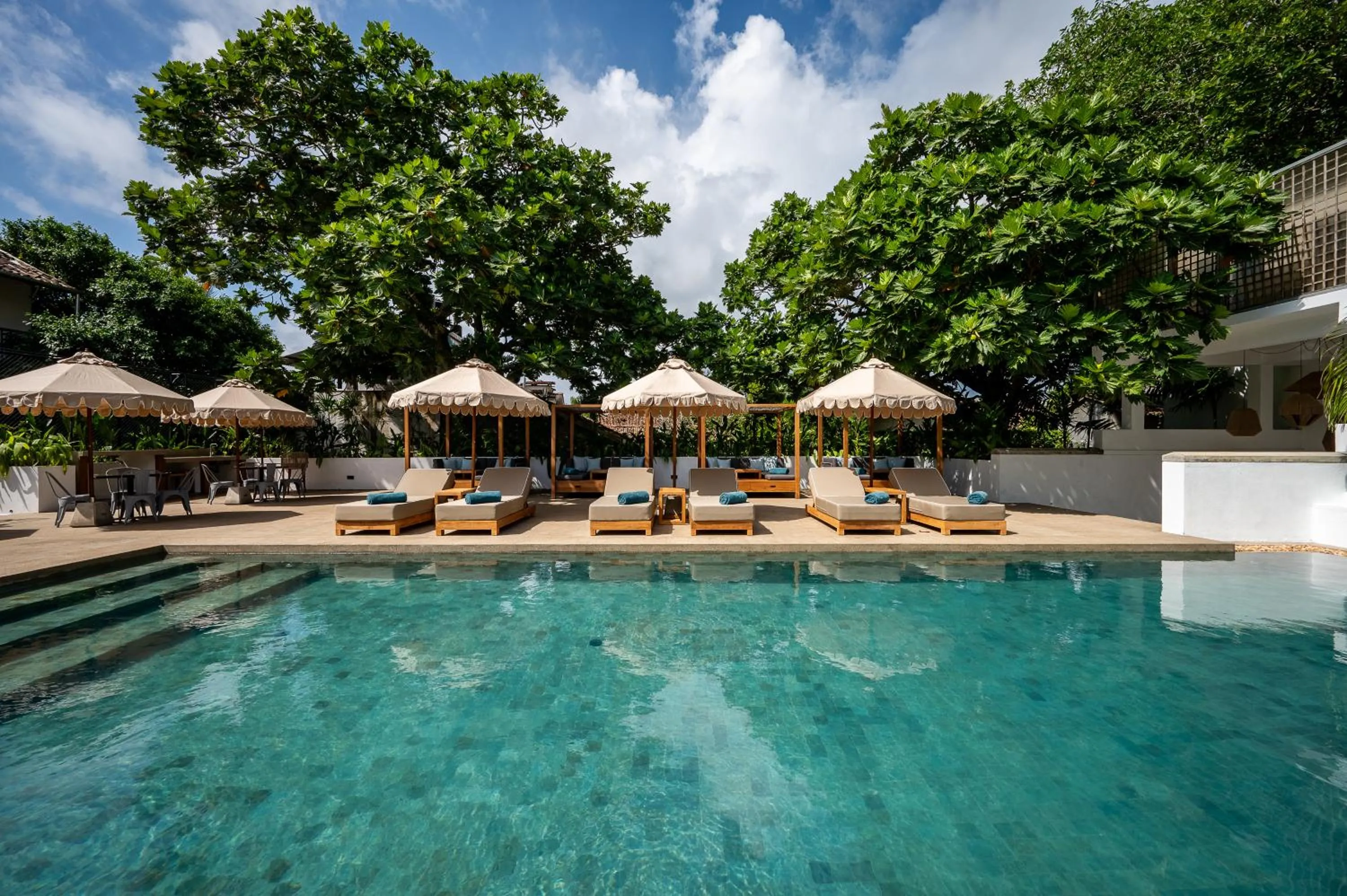 Swimming pool in Fort Bazaar