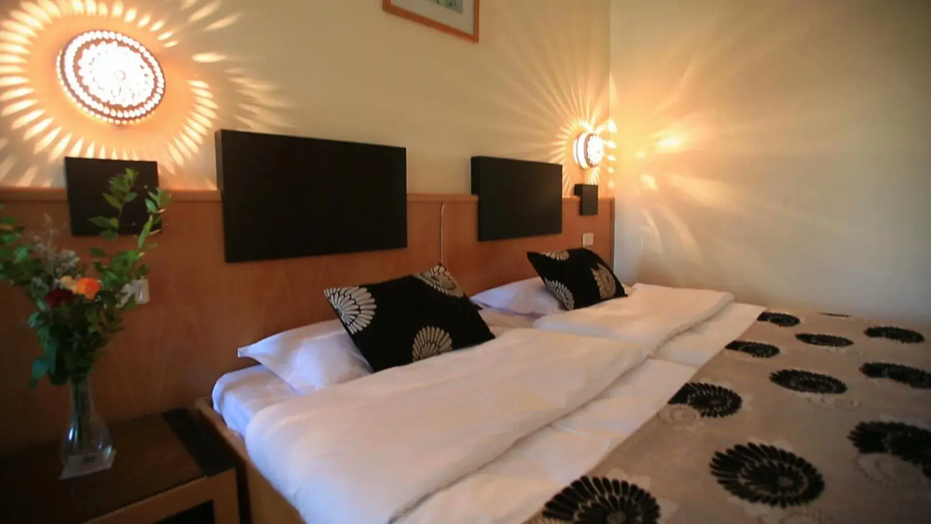 Breakfast in Hotel Les Palmiers Breakfast in Hotel Les Palmiers