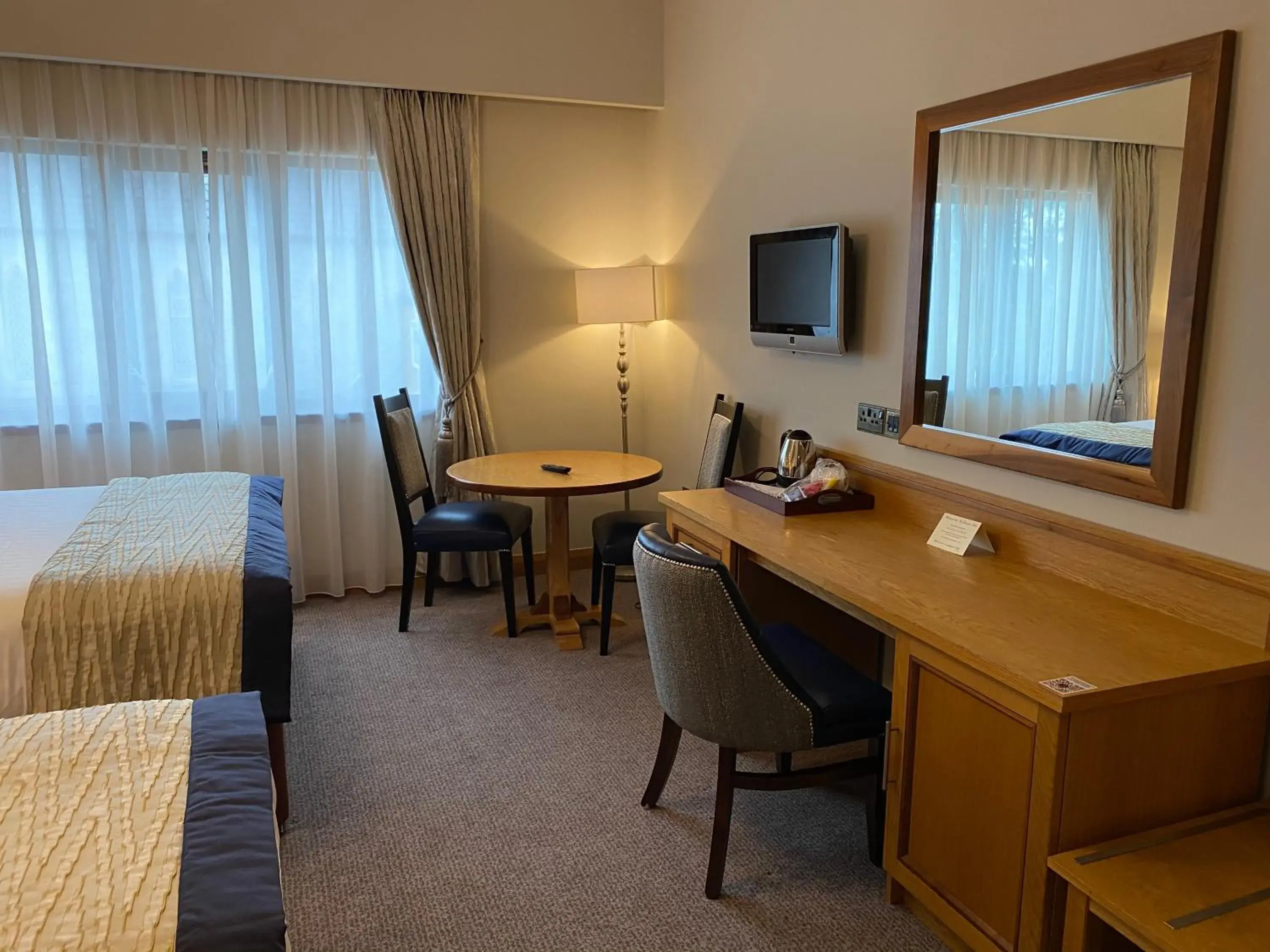 TV and multimedia, Bed in An Grianan Hotel TV and multimedia, Bed in An Grianan Hotel