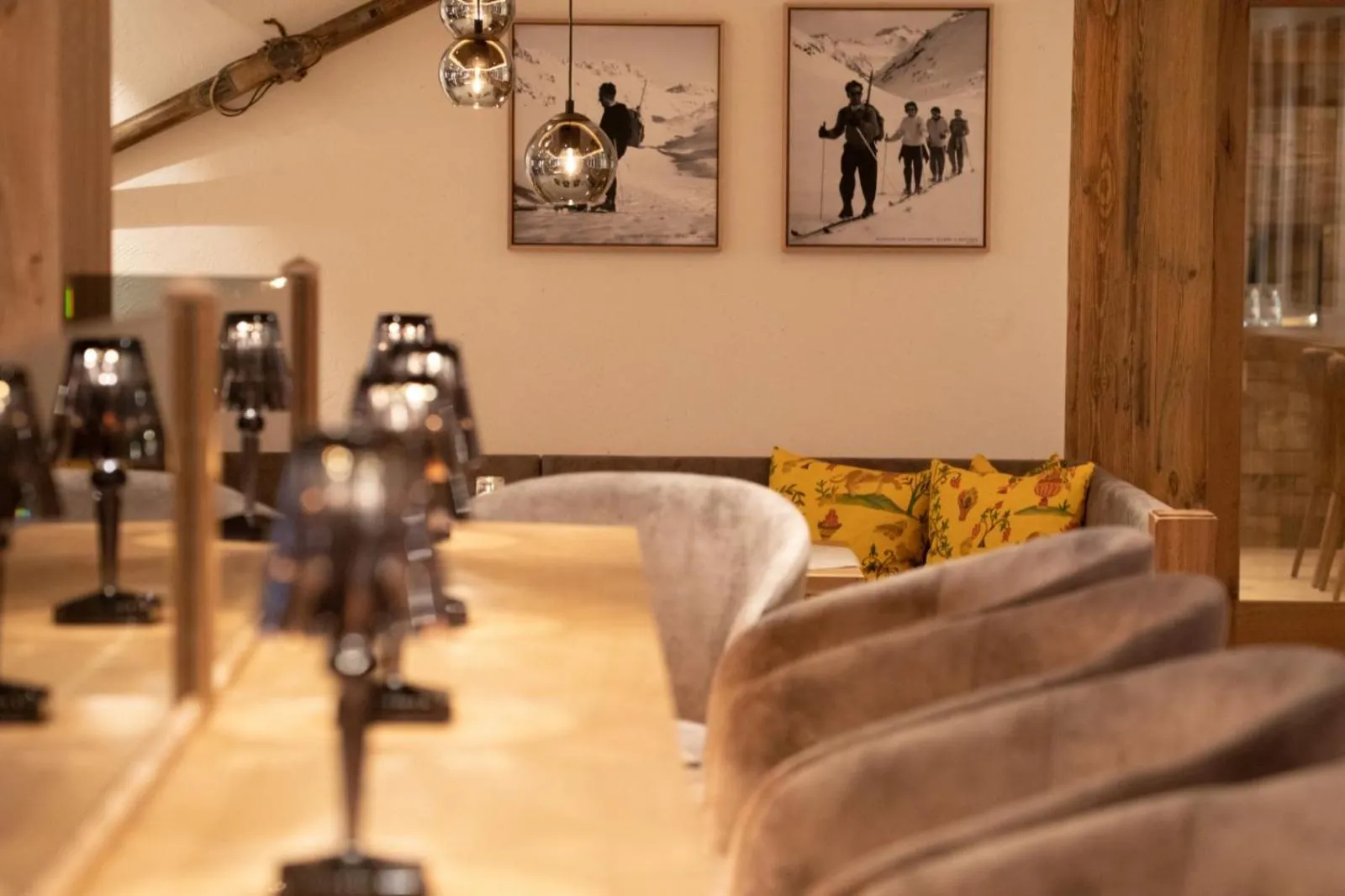 Lounge or bar in Hotel Sonne Ischgl