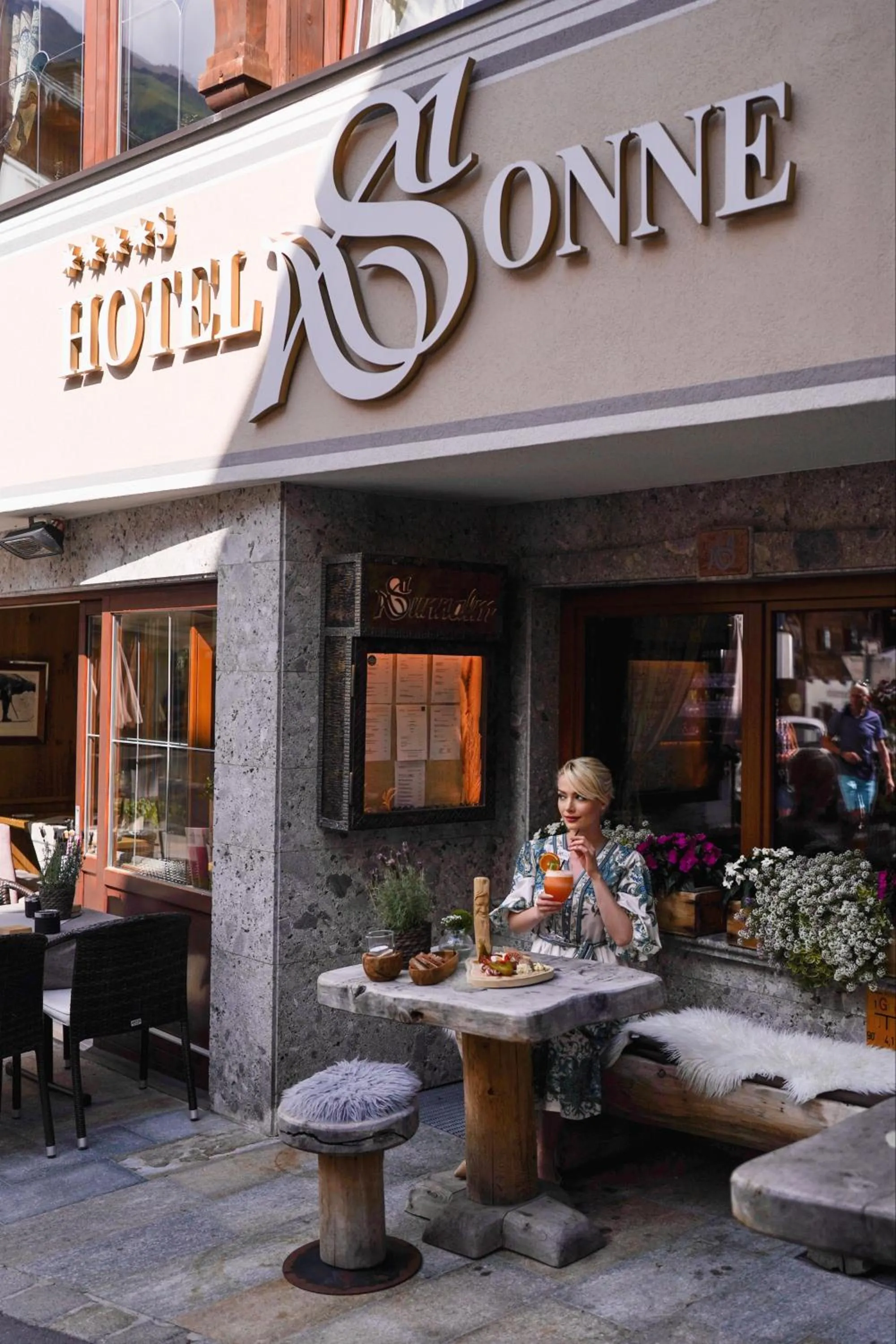 Restaurant/places to eat in Hotel Sonne Ischgl
