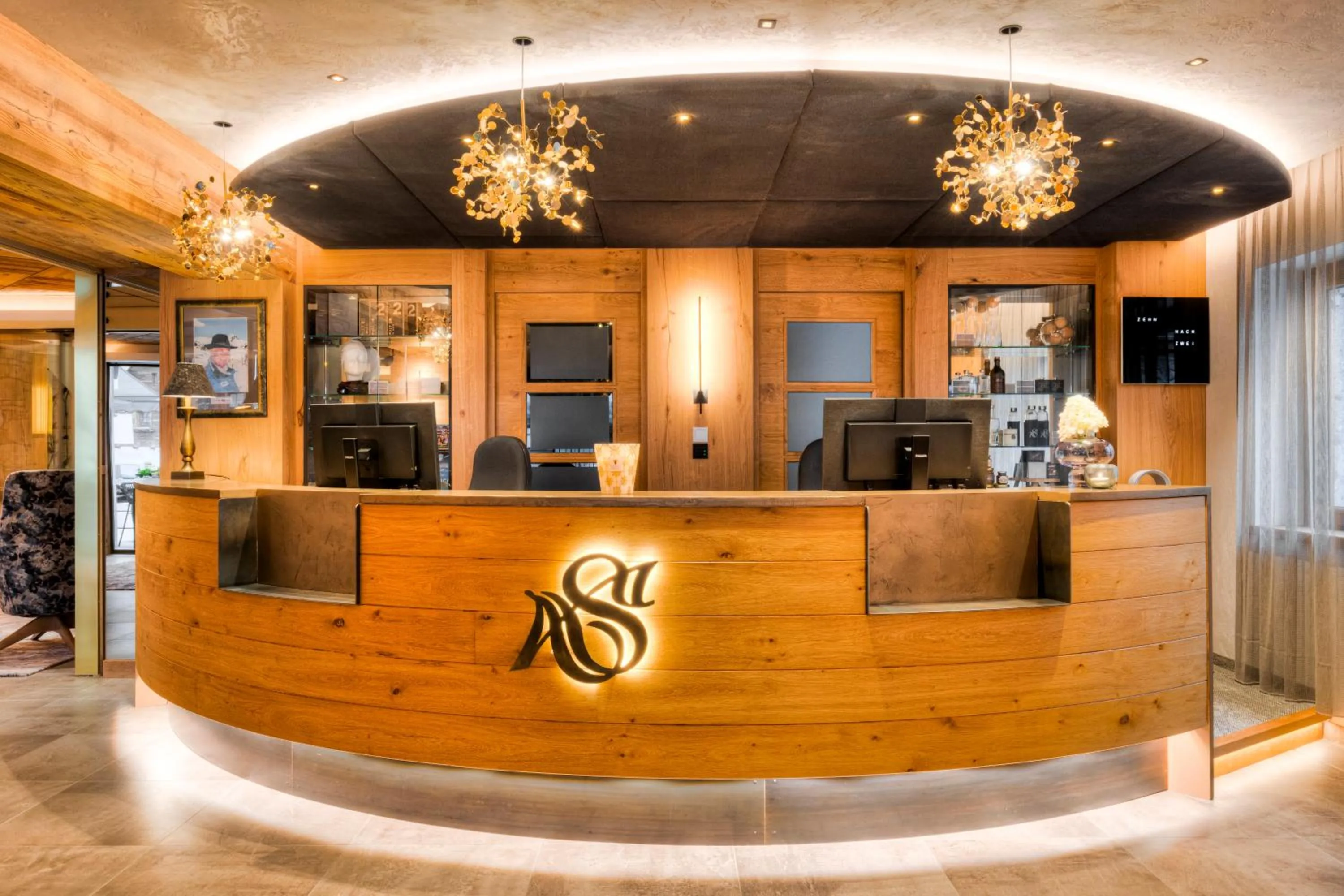 Lobby or reception in Hotel Sonne Ischgl