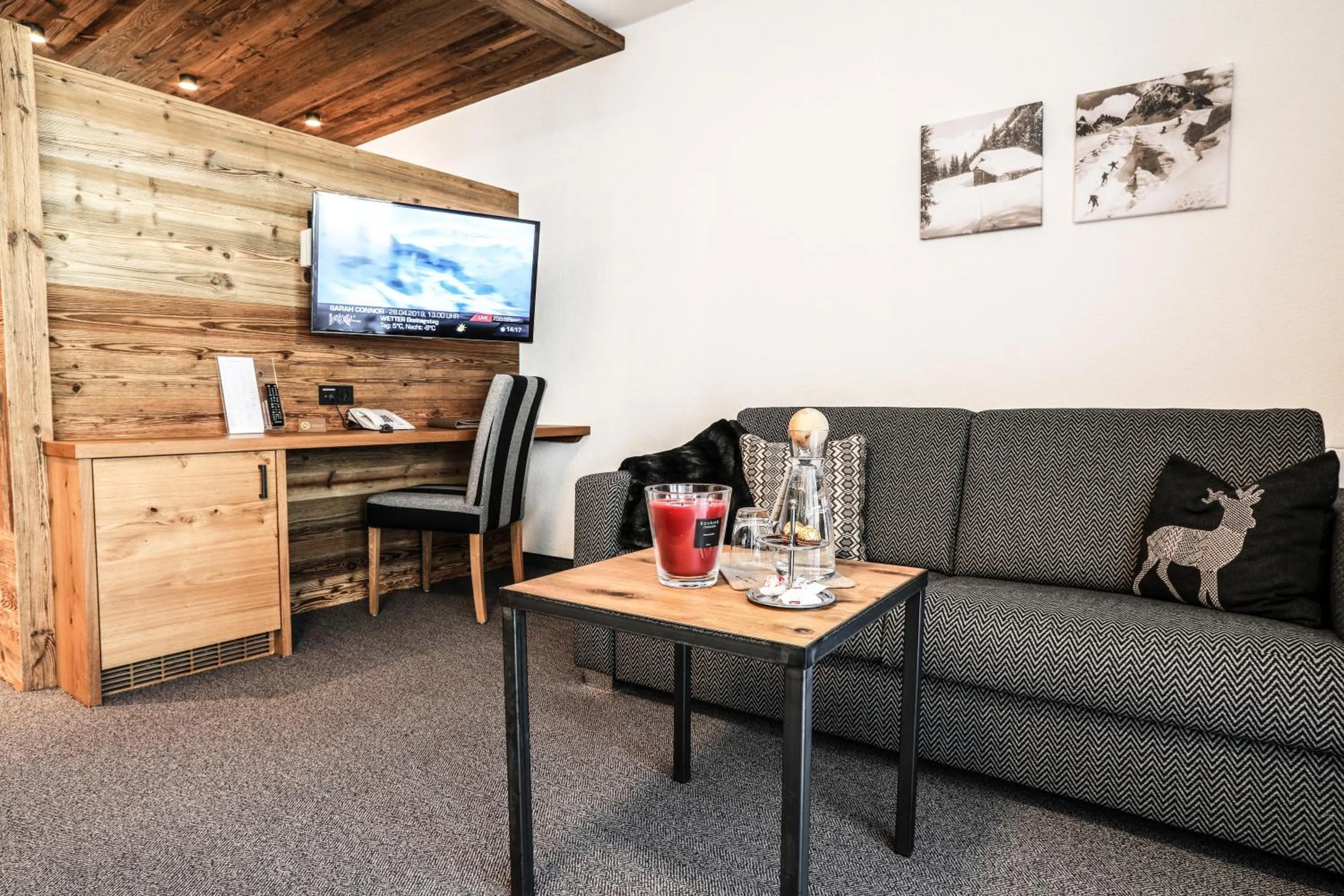 Seating area in Hotel Sonne Ischgl