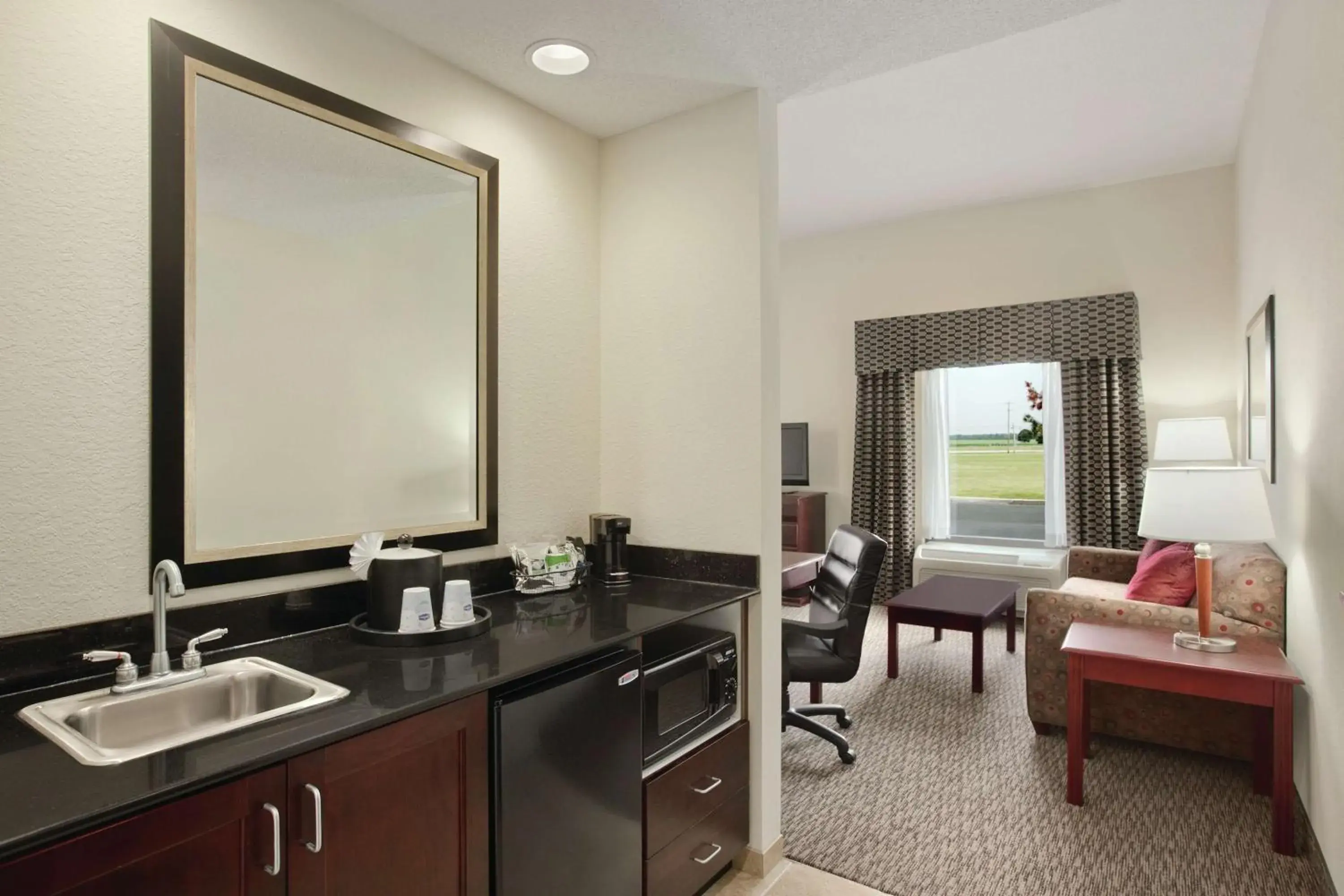 Living room in Hampton Inn & Suites Millington Living room in Hampton Inn & Suites Millington