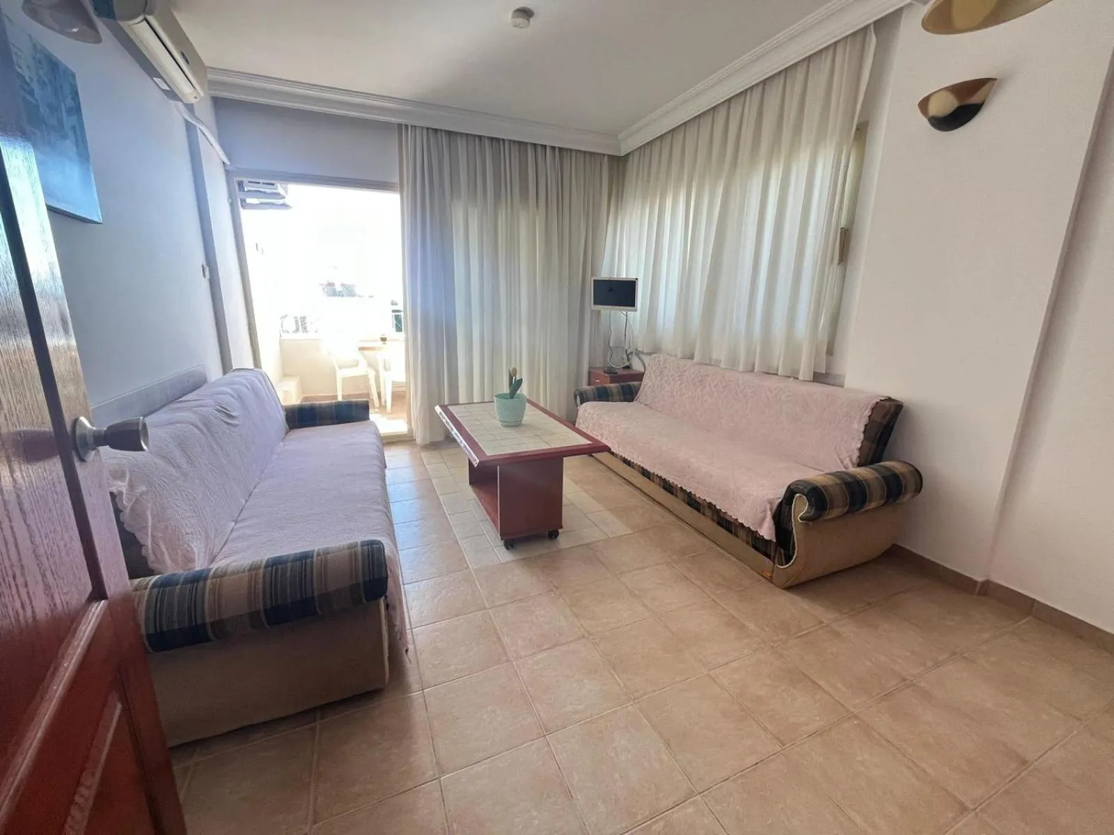 TV and multimedia, Bed in HOLIDAY APART 50 meters to BEACH, Sea view apartments