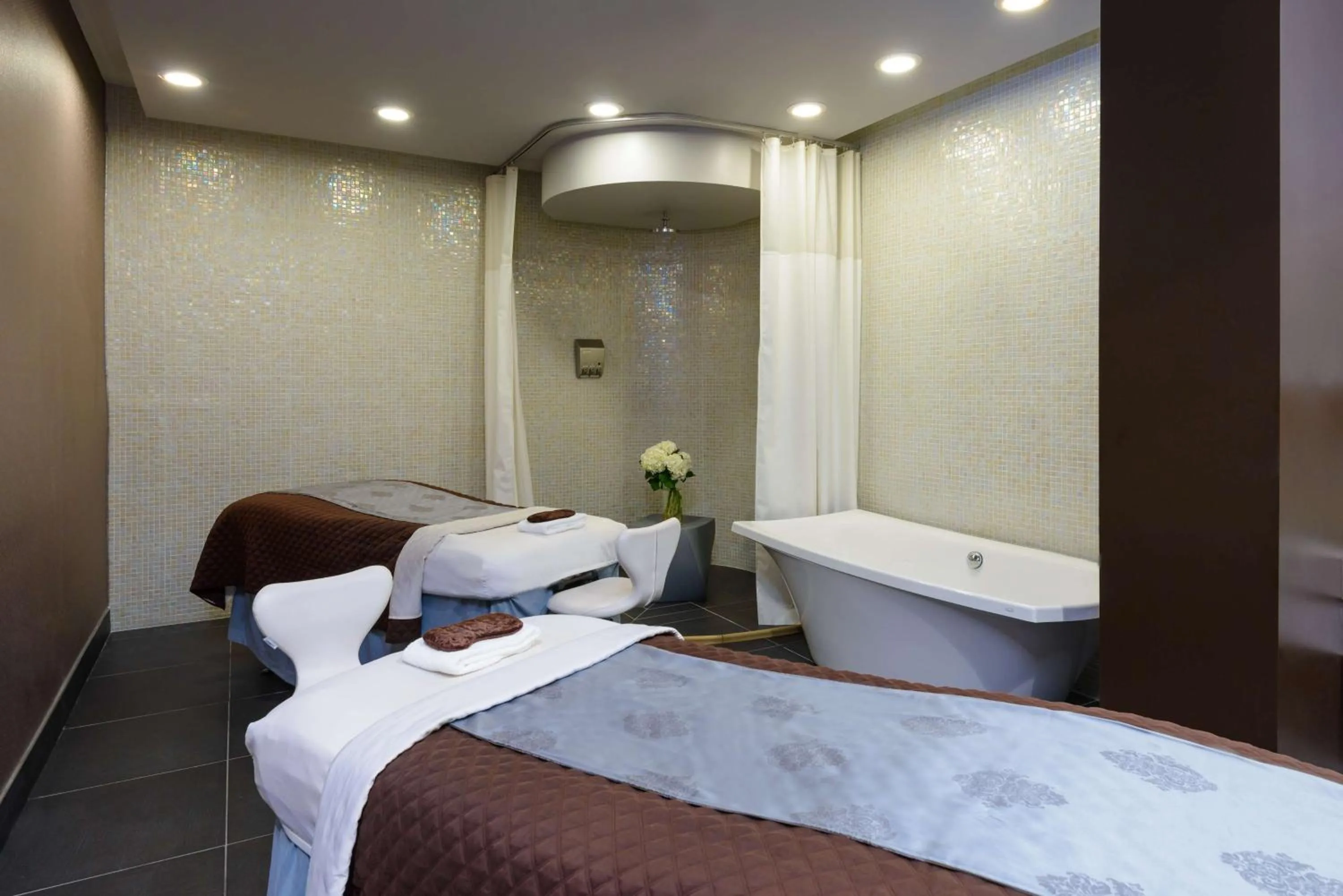 Spa and wellness centre/facilities in Hilton Richmond Hotel & Spa Short Pump