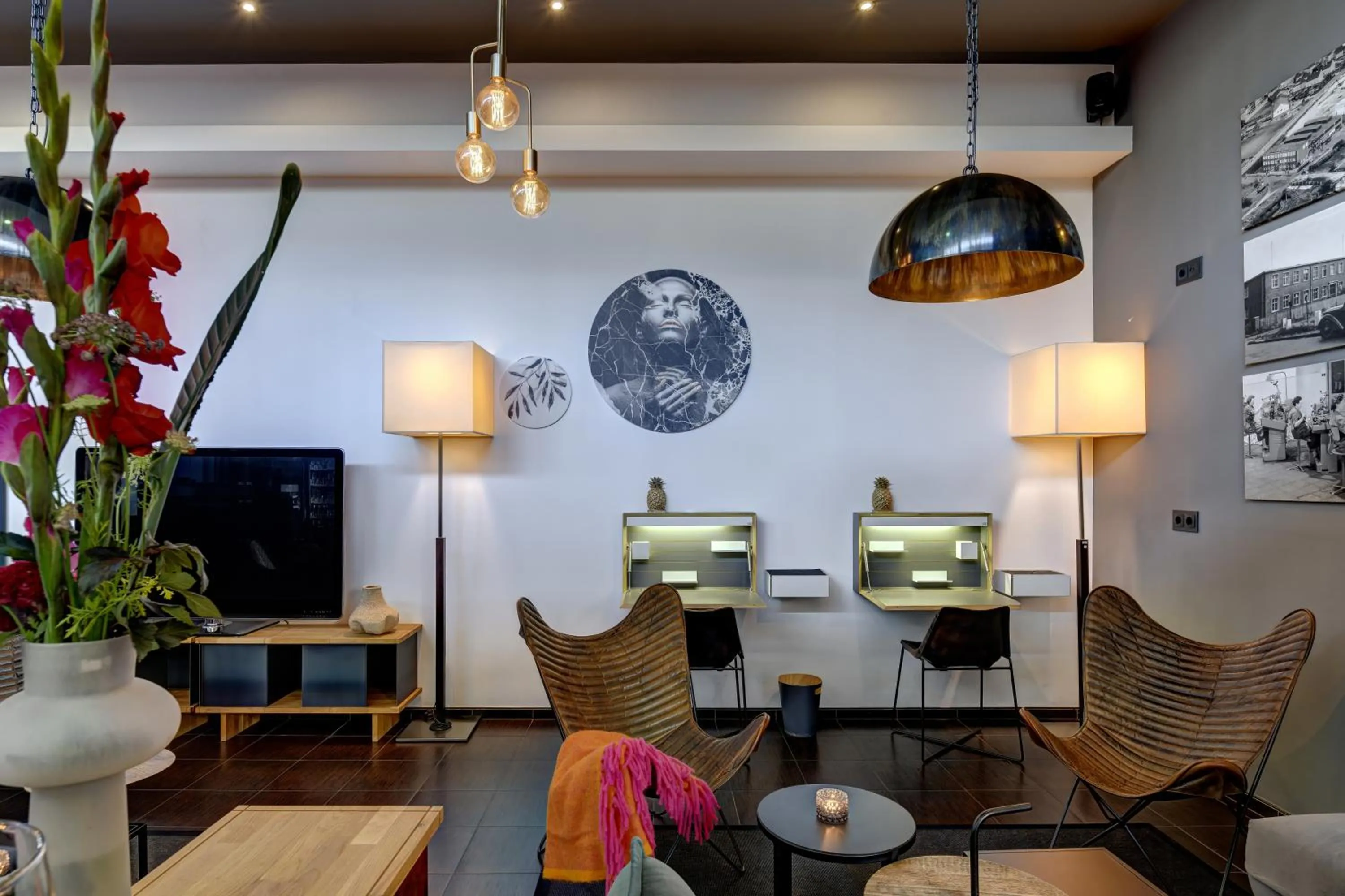 Lobby or reception in SleepinRoomz Boutique Hotel