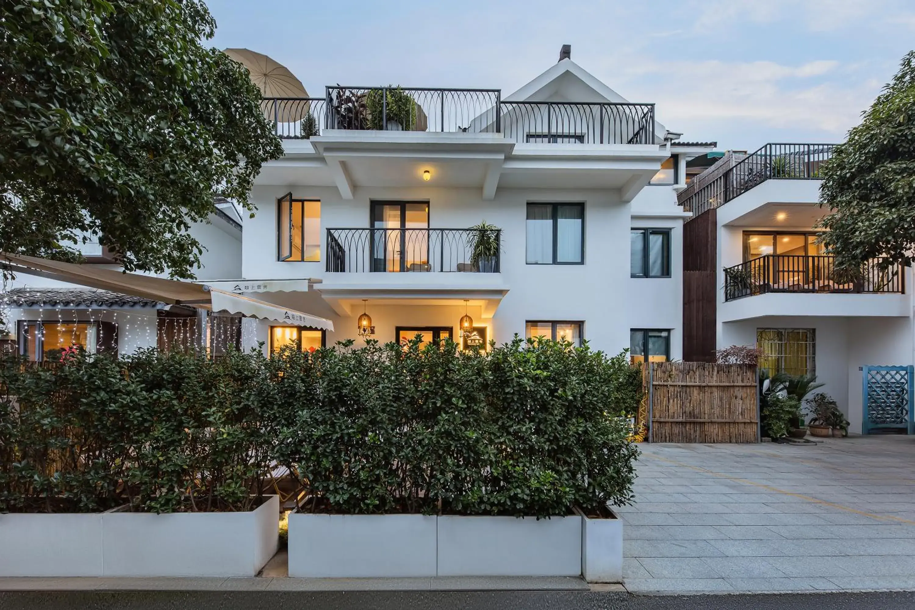 Property building in T innn - West Lake - Yueshang Yunshe Homestay - Hangzhou Taiziwan Park Branch Property building in T innn - West Lake - Yueshang Yunshe Homestay - Hangzhou Taiziwan Park Branch