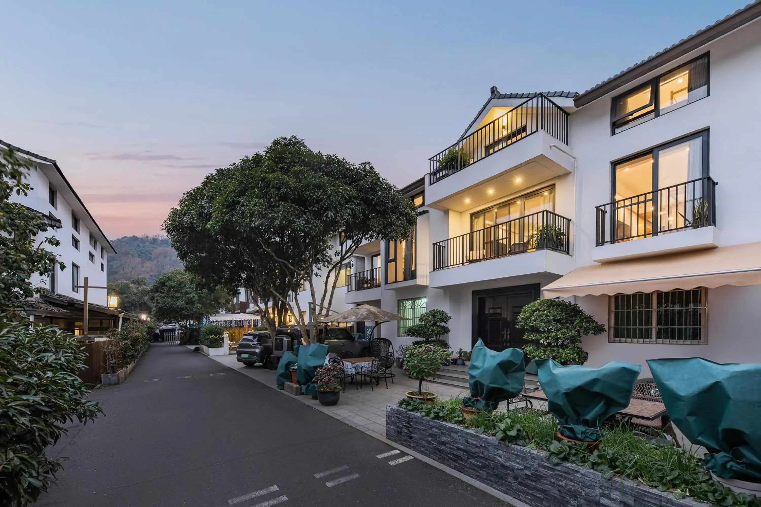 Property building in T innn - West Lake - Yueshang Yunshe Homestay - Hangzhou Taiziwan Park Branch Property building in T innn - West Lake - Yueshang Yunshe Homestay - Hangzhou Taiziwan Park Branch