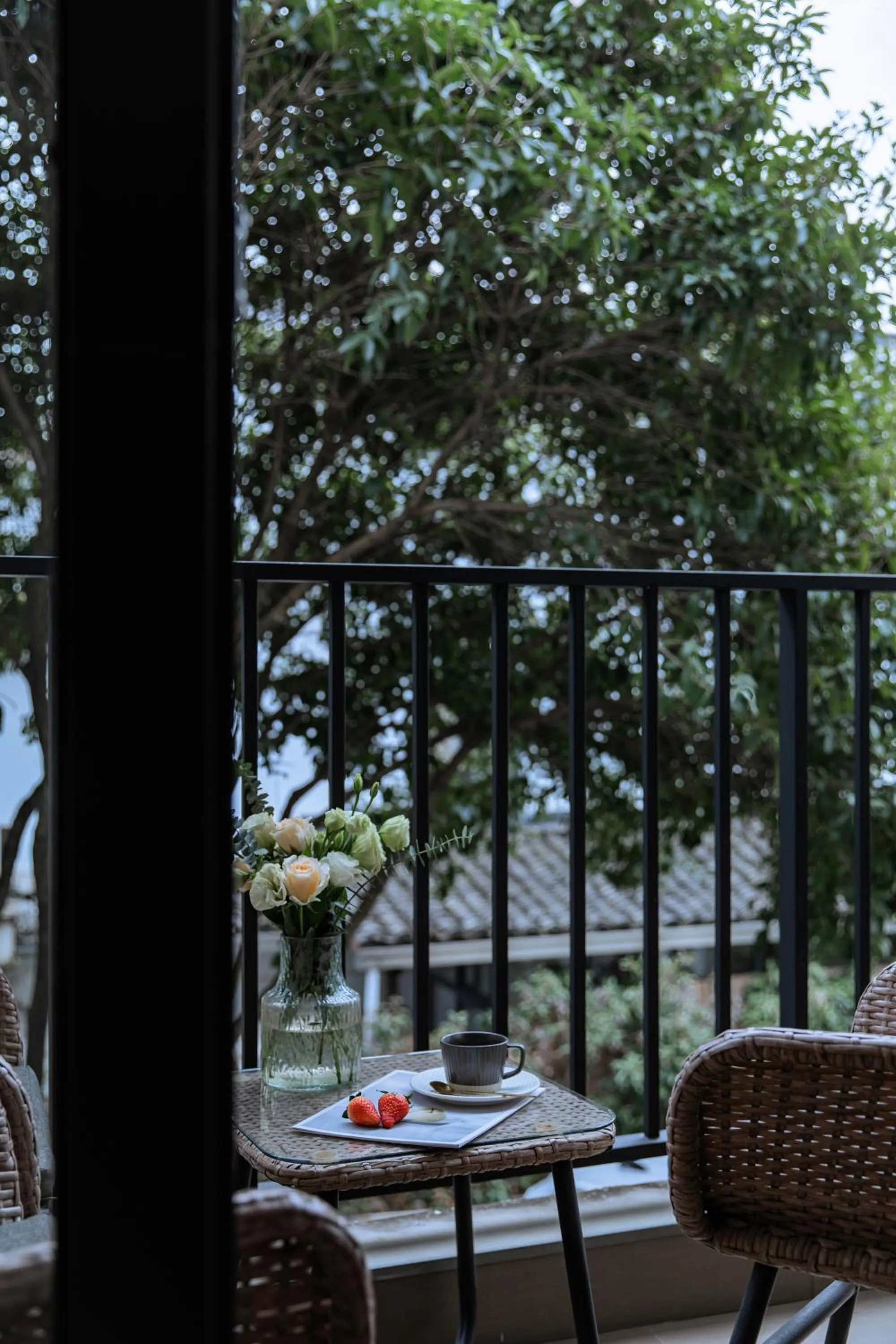 View (from property/room) in T innn - West Lake - Yueshang Yunshe Homestay - Hangzhou Taiziwan Park Branch