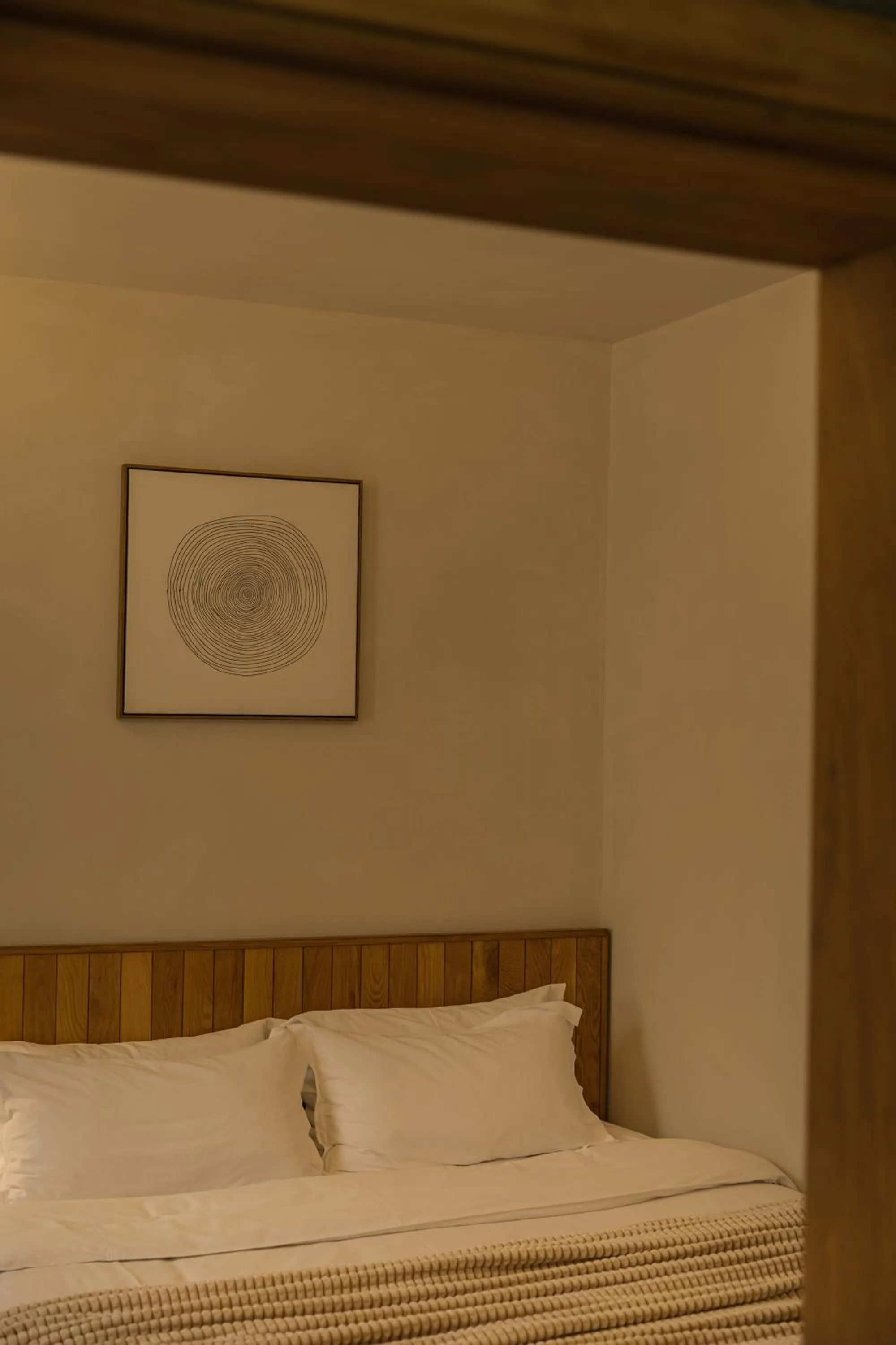 Bedroom, Bed in T innn - West Lake - Yueshang Yunshe Homestay - Hangzhou Taiziwan Park Branch